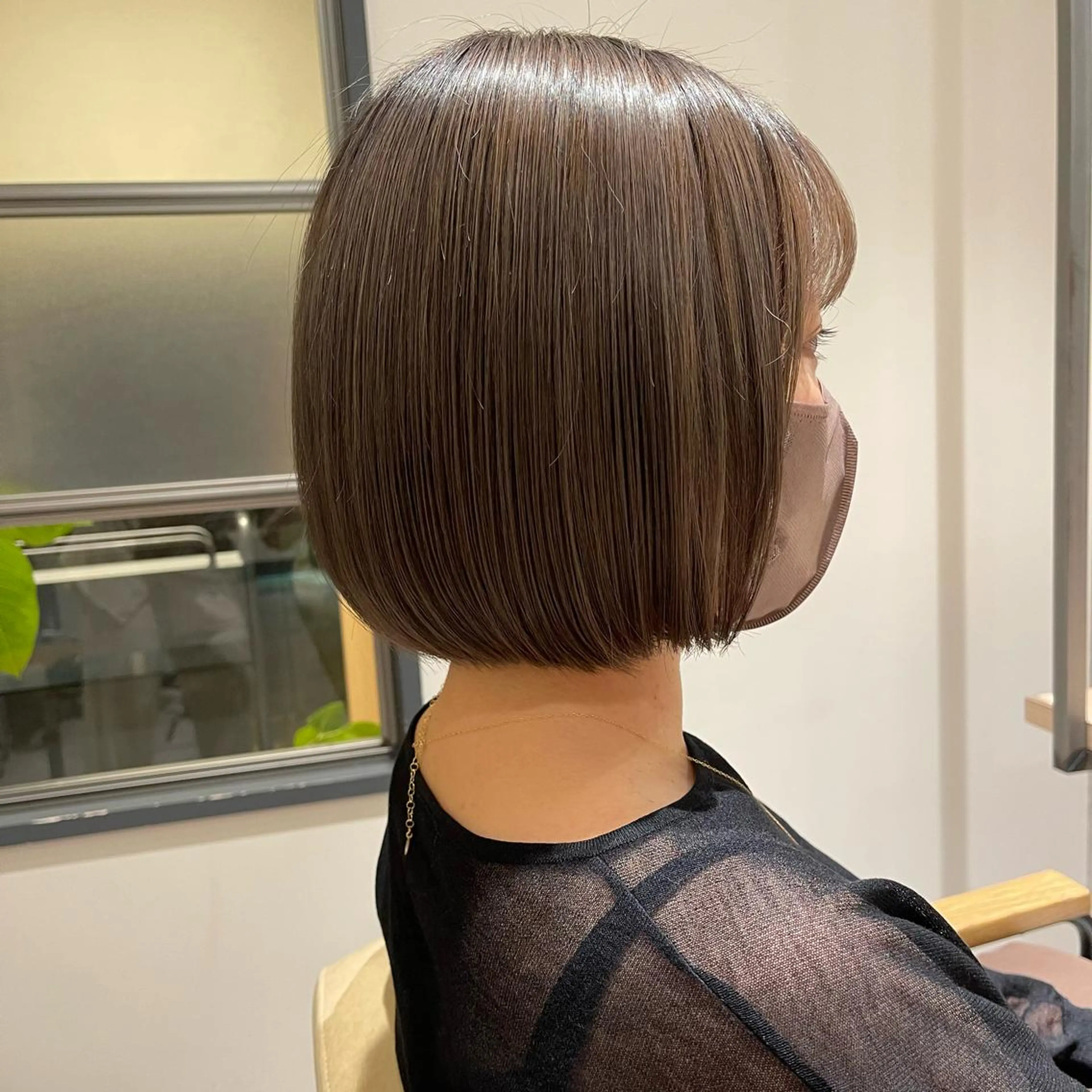 ショート カラー パーマ ヘアアレンジ ダブルカラー インナーカラー 髪質改善 ショートヘア 高井瑠華🌼 ストカールカット特化のヘアスタイル