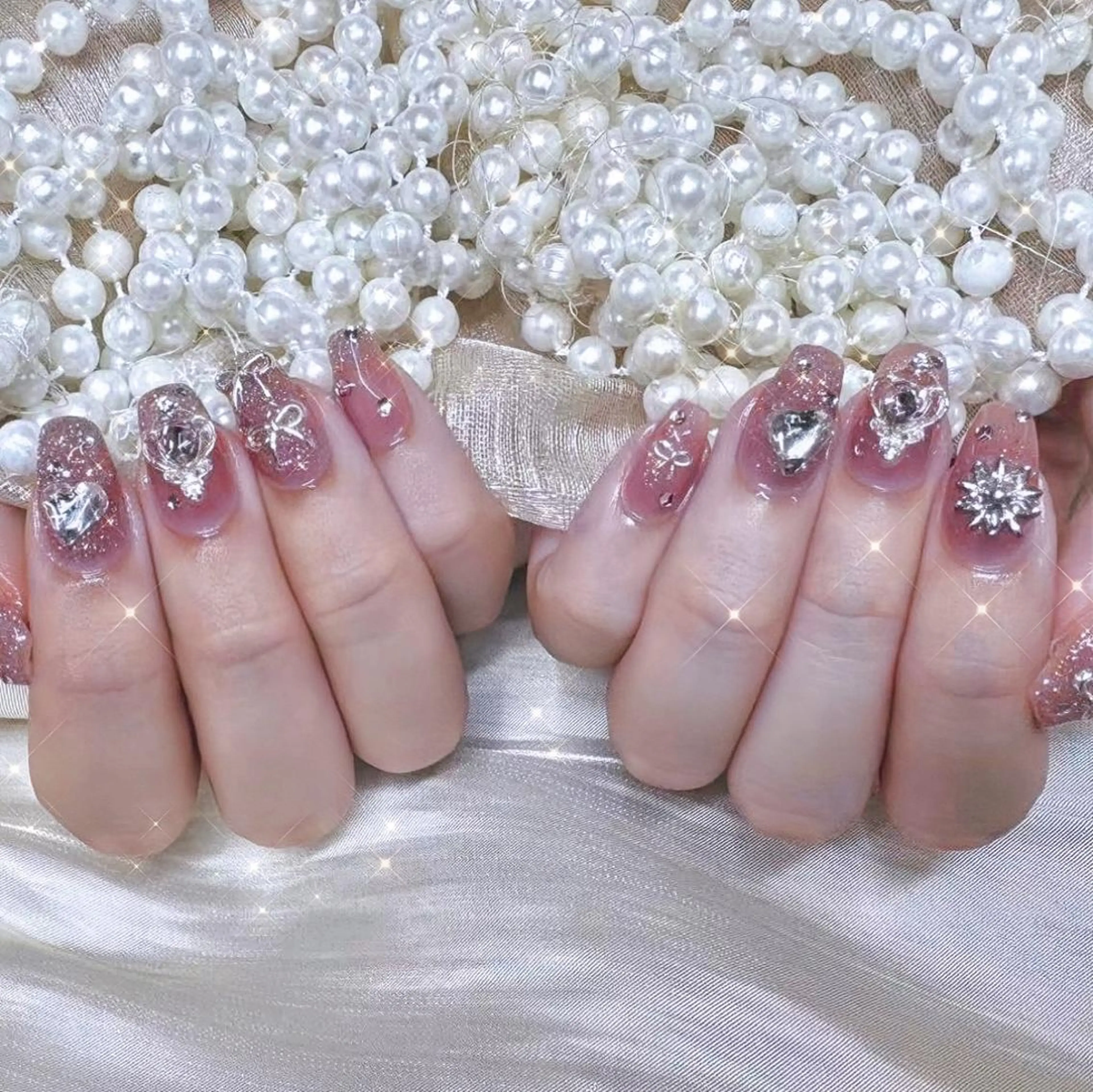 ネイル queens nailsalonのネイルデザイン