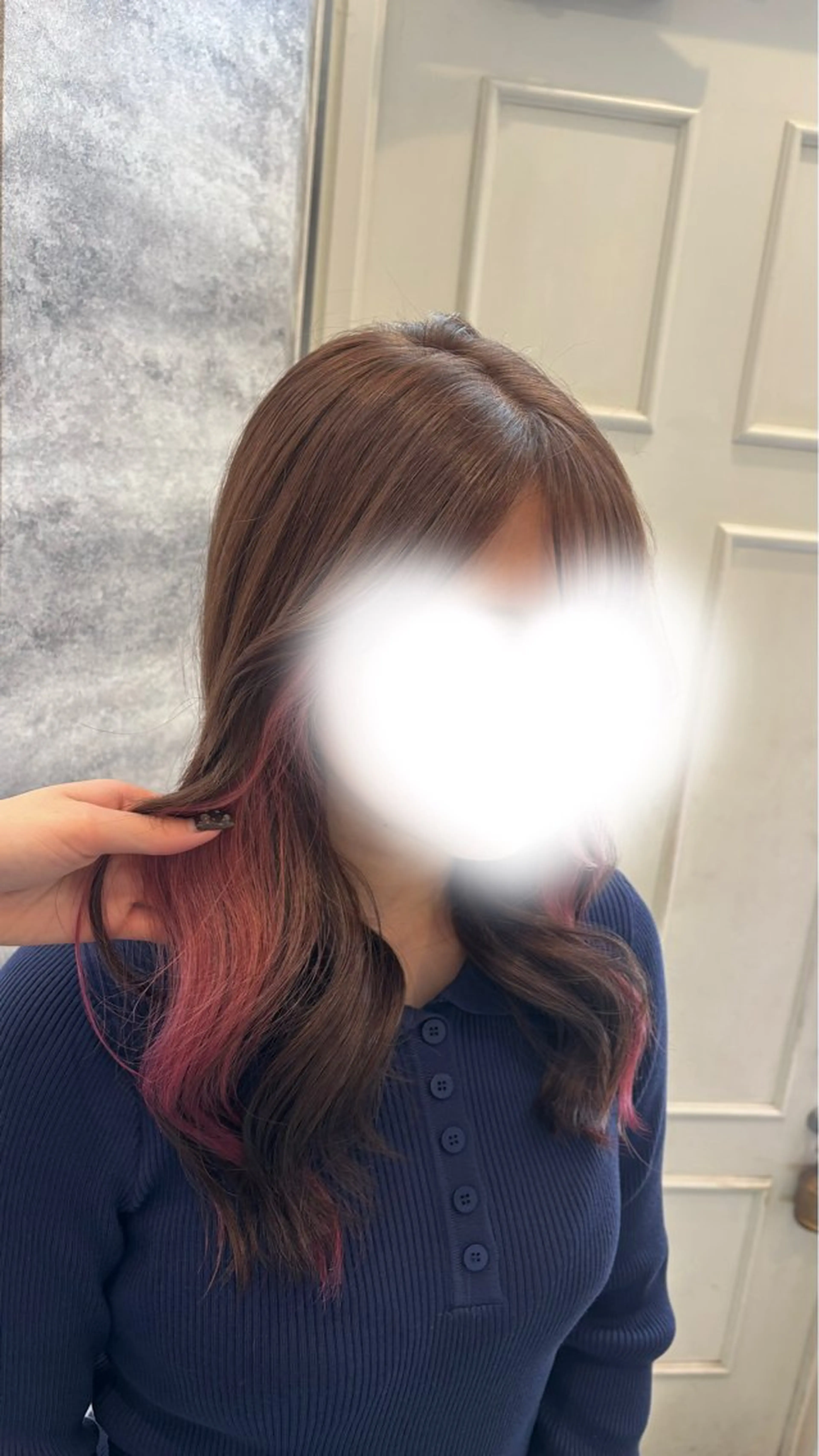 セミロング ミストバング ヘアカラー 東田 さくらのヘアスタイル