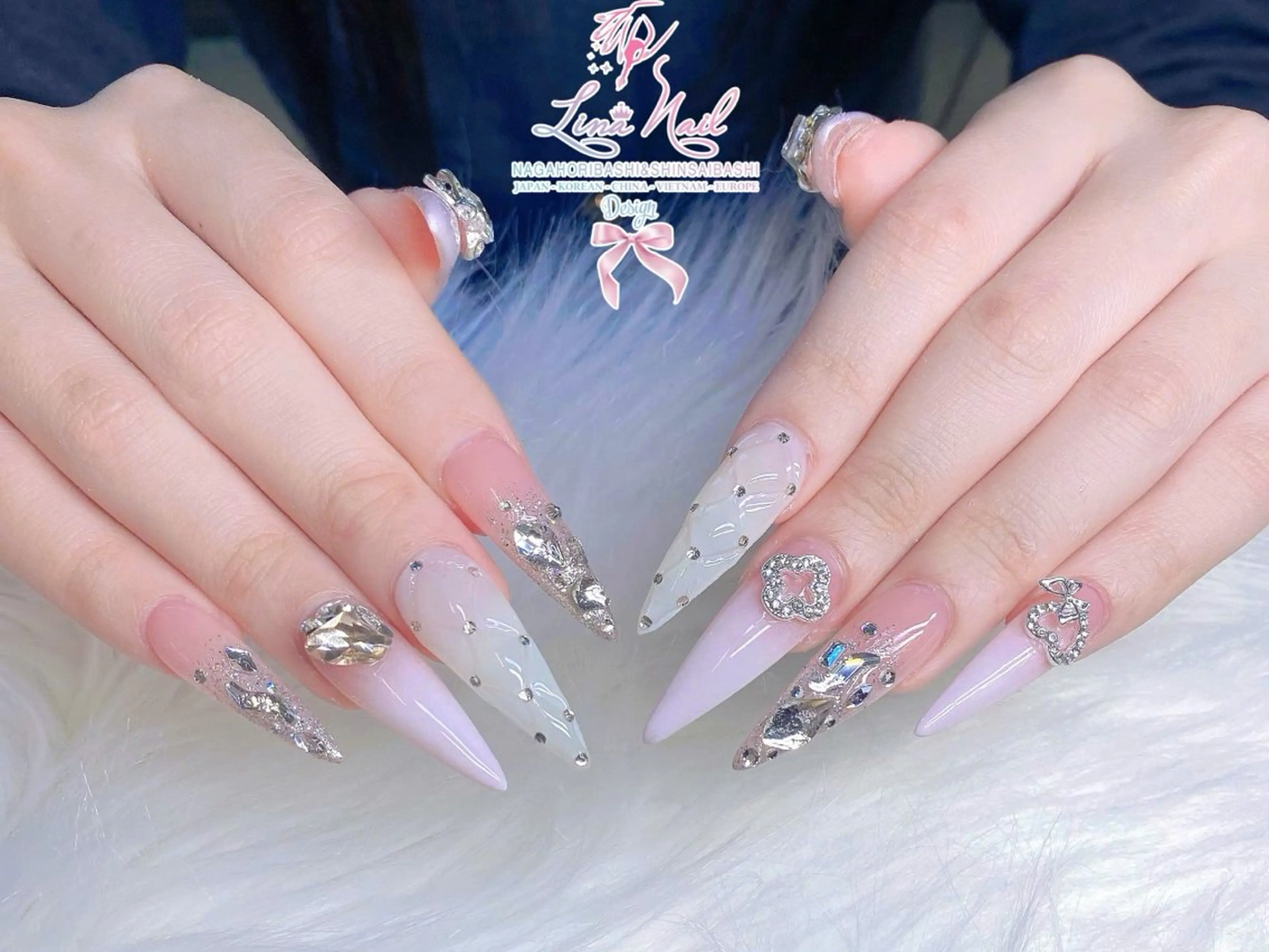 ネイル チークネイル 桜ネイル フラッシュネイル フットネイル ジェルネイル ハンドネイル リナネイル アメ村心斎橋店のネイルデザイン