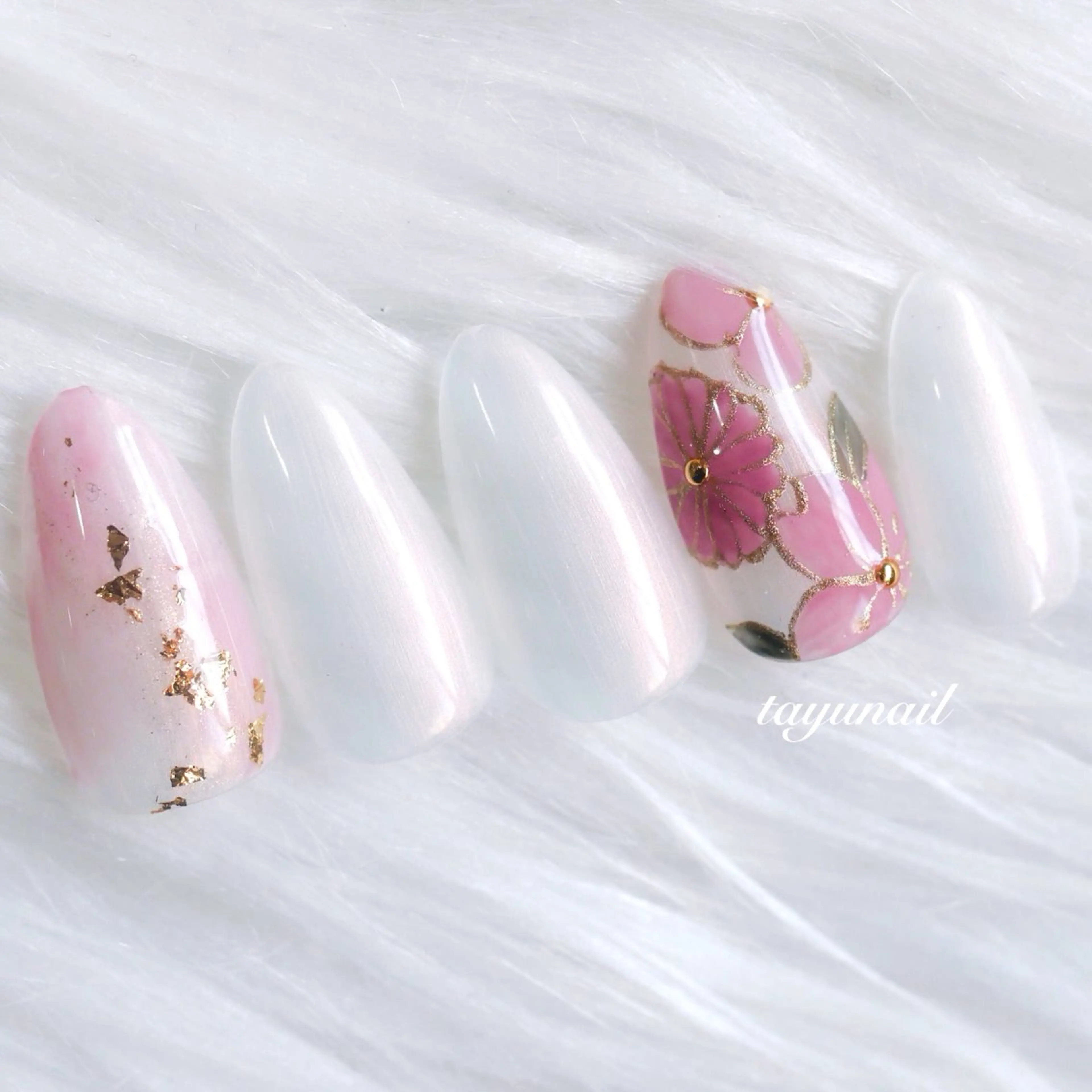 ネイル アートネイル 成人式 ジェルネイル パラジェル ネイルサロン 【たゆnail】のネイルデザイン