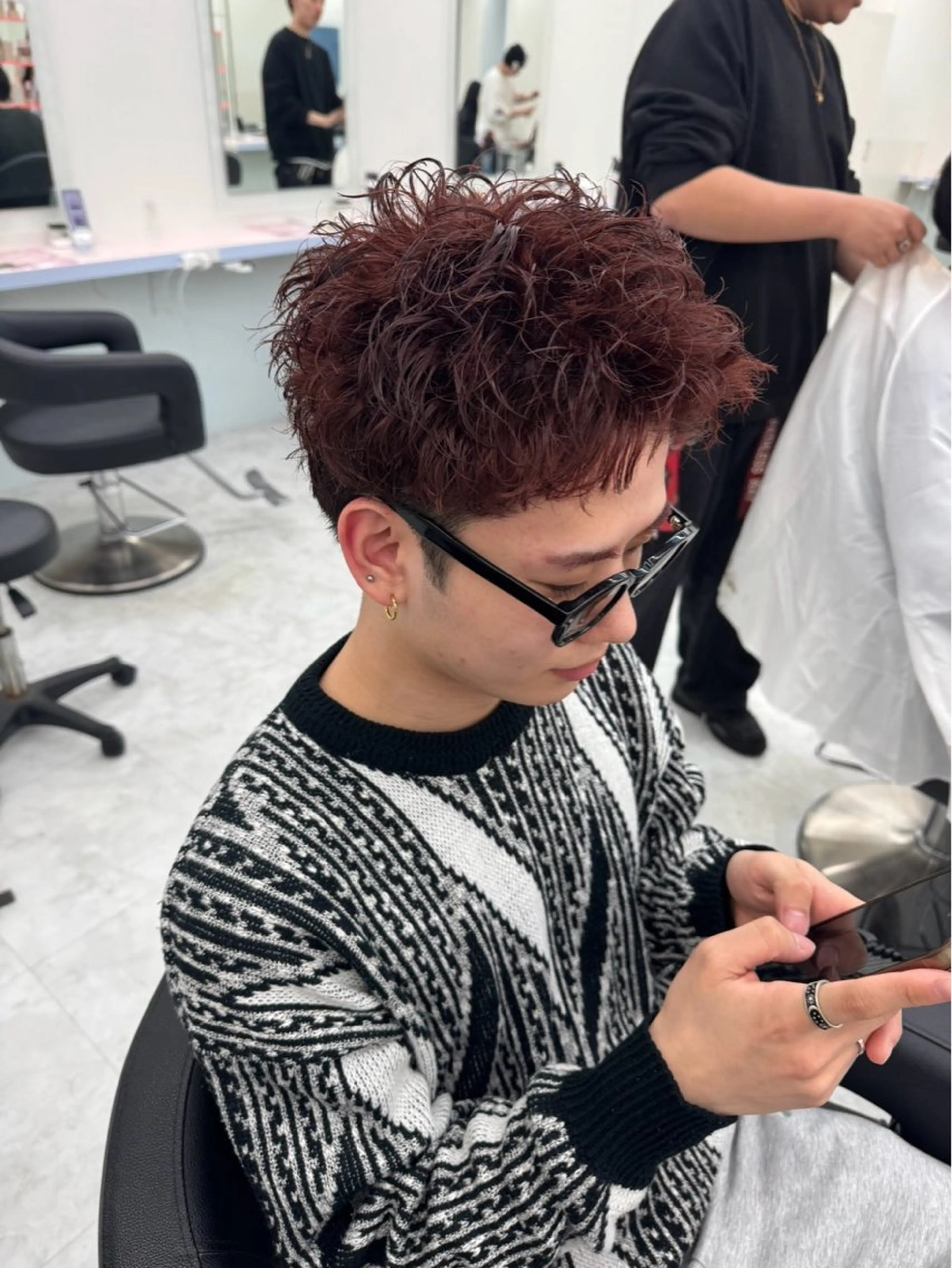 カラー 井上 聖のヘアスタイル