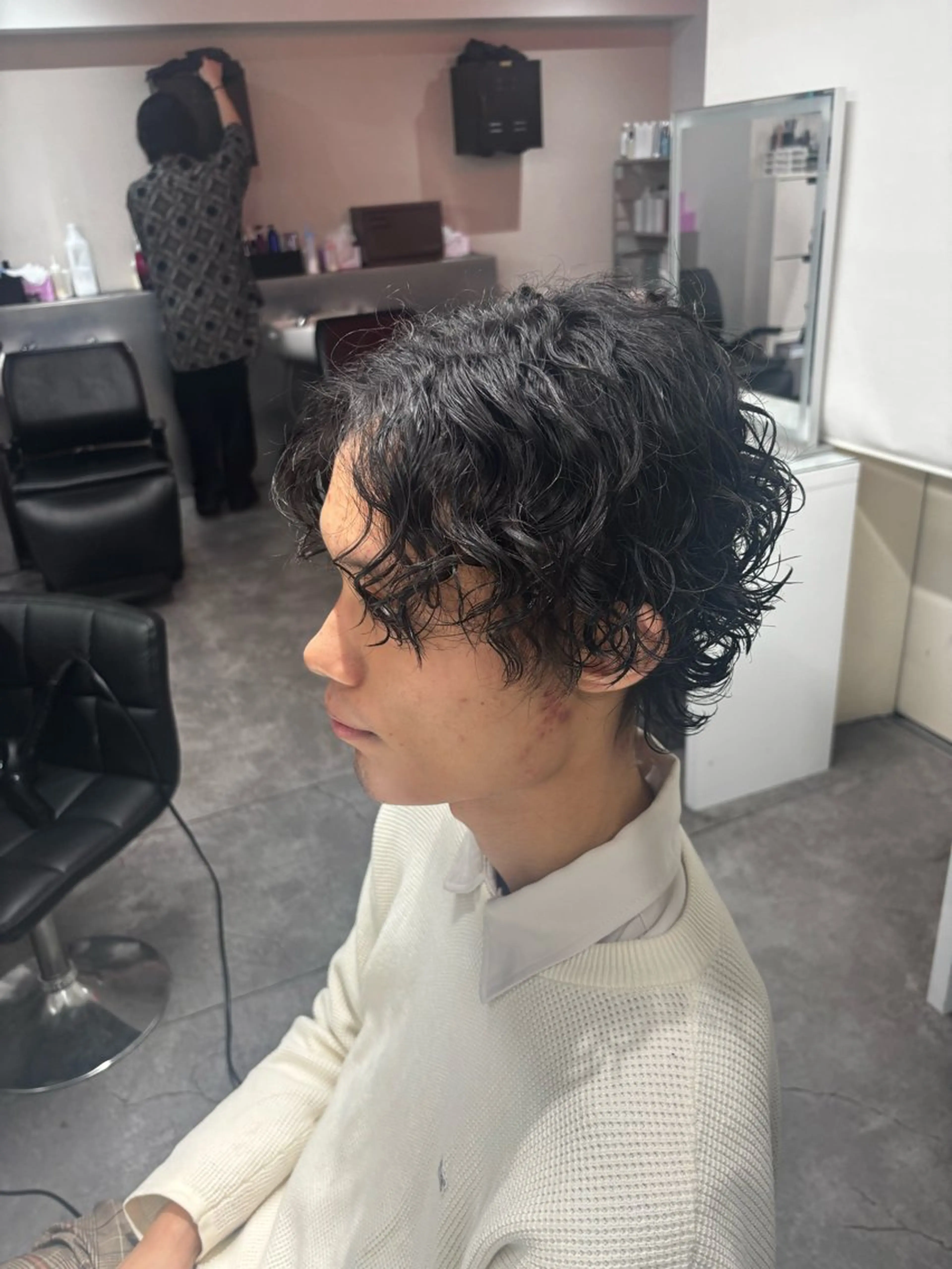 パーマ メンズ メンズ特化✨️ 韓国風パーマ🔥一八のヘアスタイル