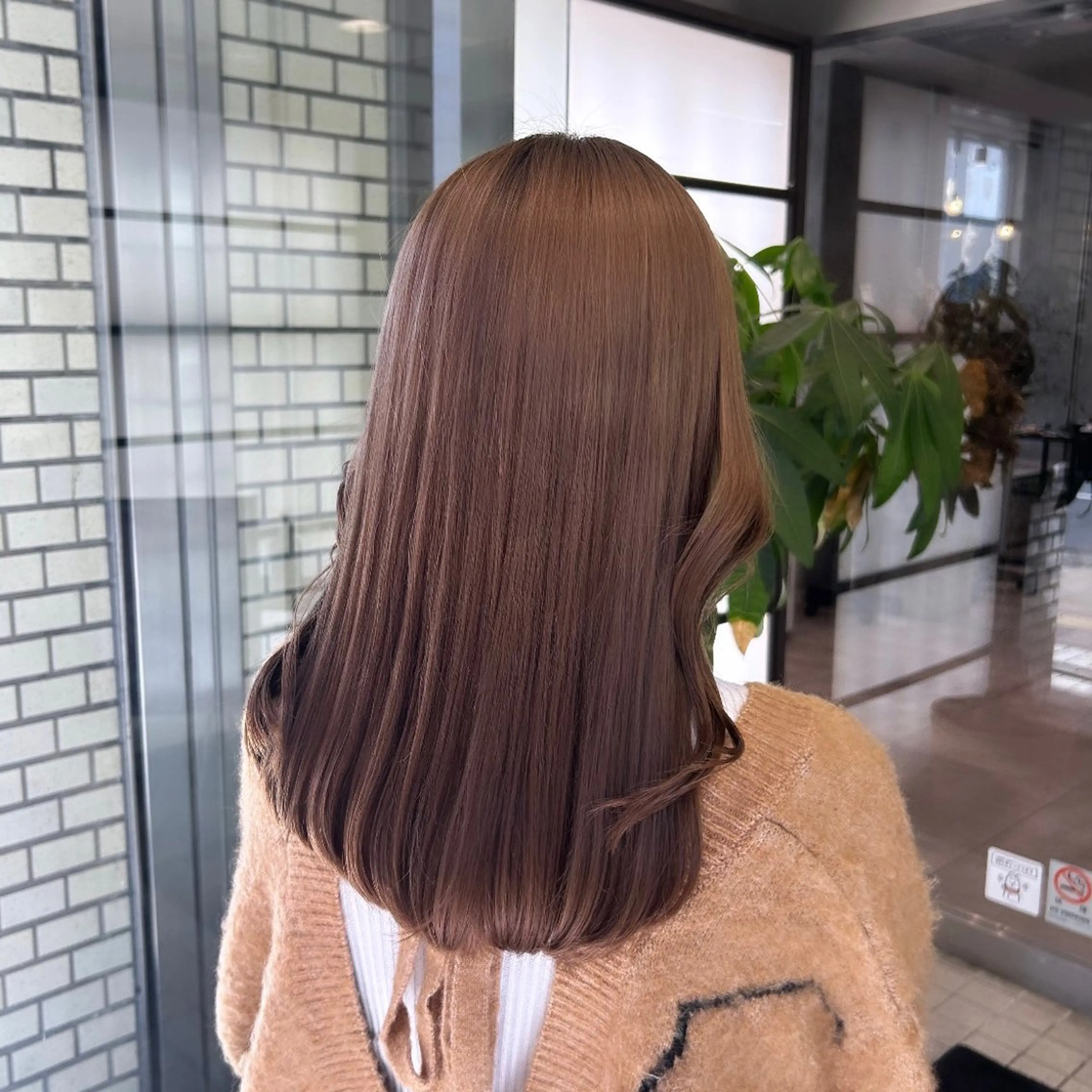 ロング カット トリートメント デザインカラー 🥨HAZUKiのヘアスタイル