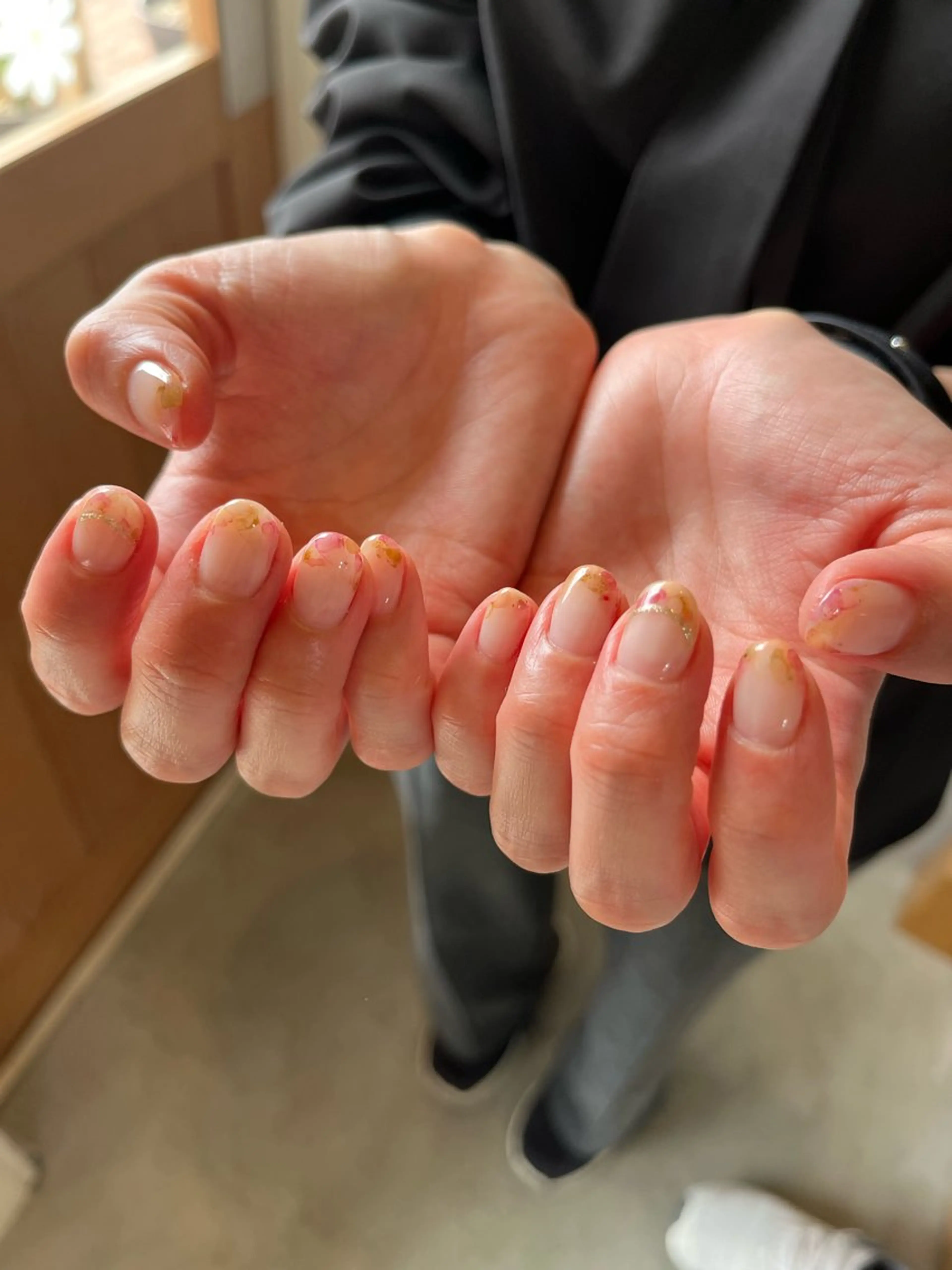 ネイル ハンドネイル フットネイル akari .のネイルデザイン