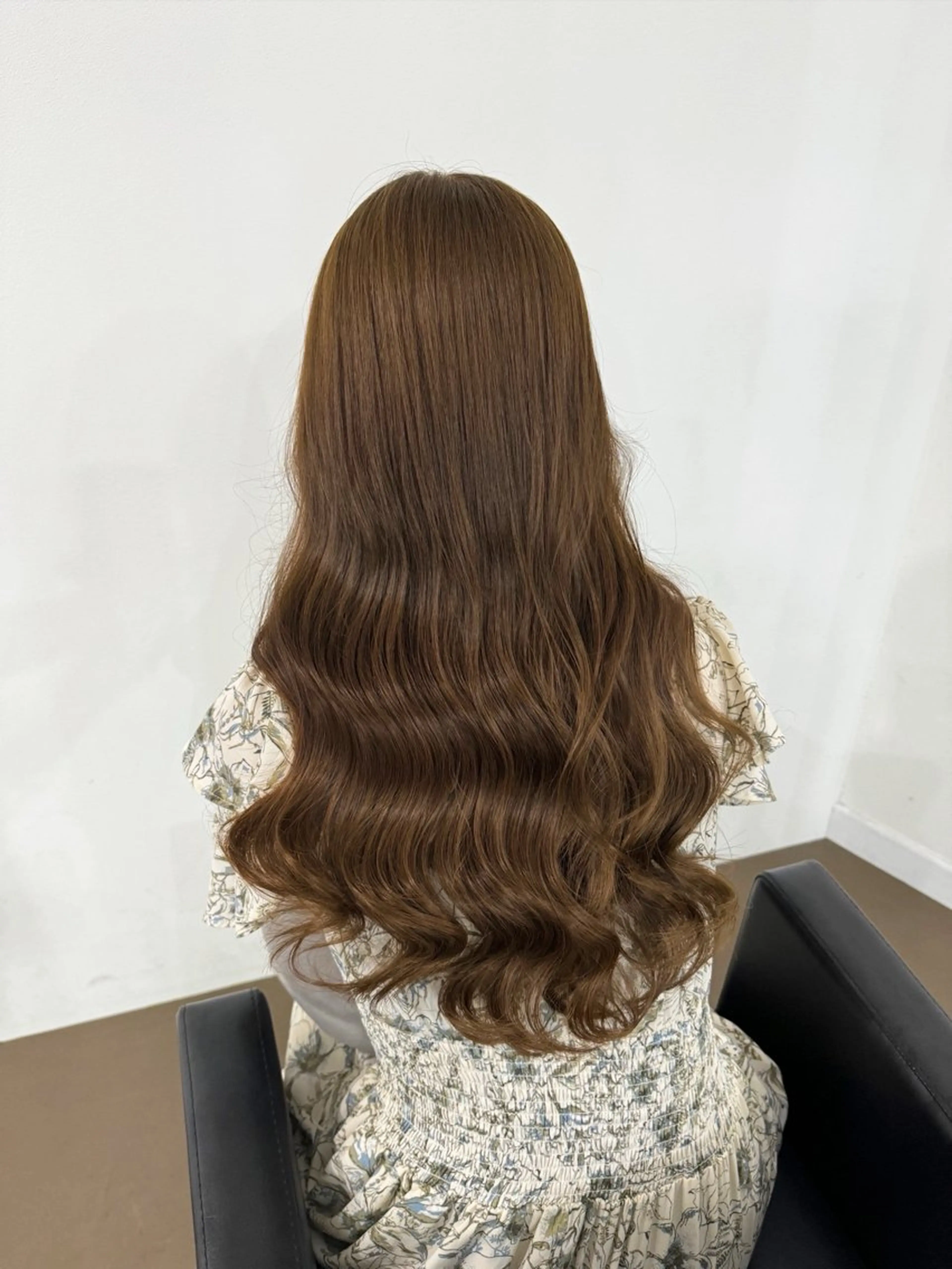 ロング ボブ くびれヘア 髪質改善 韓国風ヘア レイヤーカット 【ioe岡本】🐶 向井歩のヘアスタイル