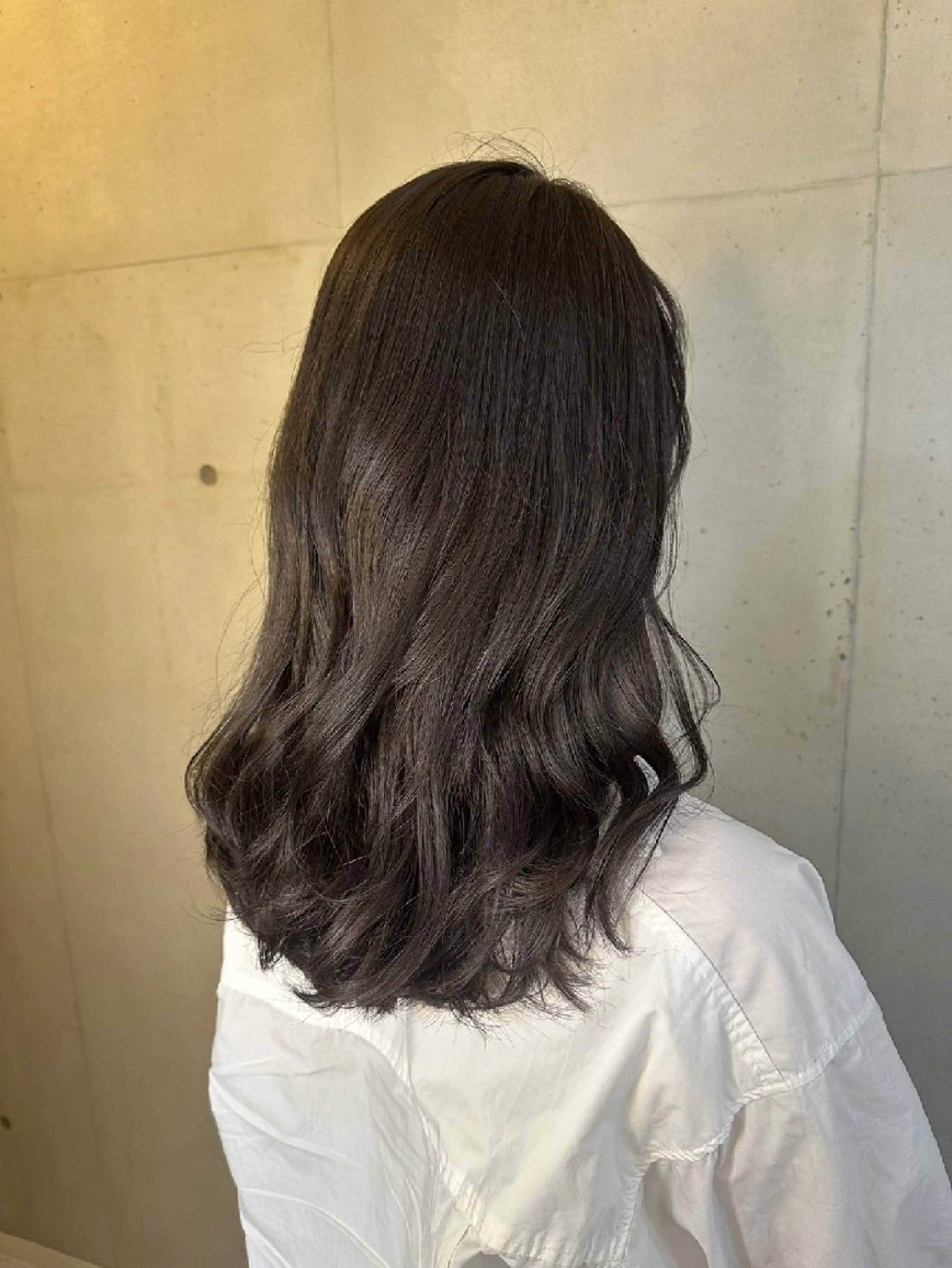 カラー セミロング ma cherie 　naoのヘアスタイル