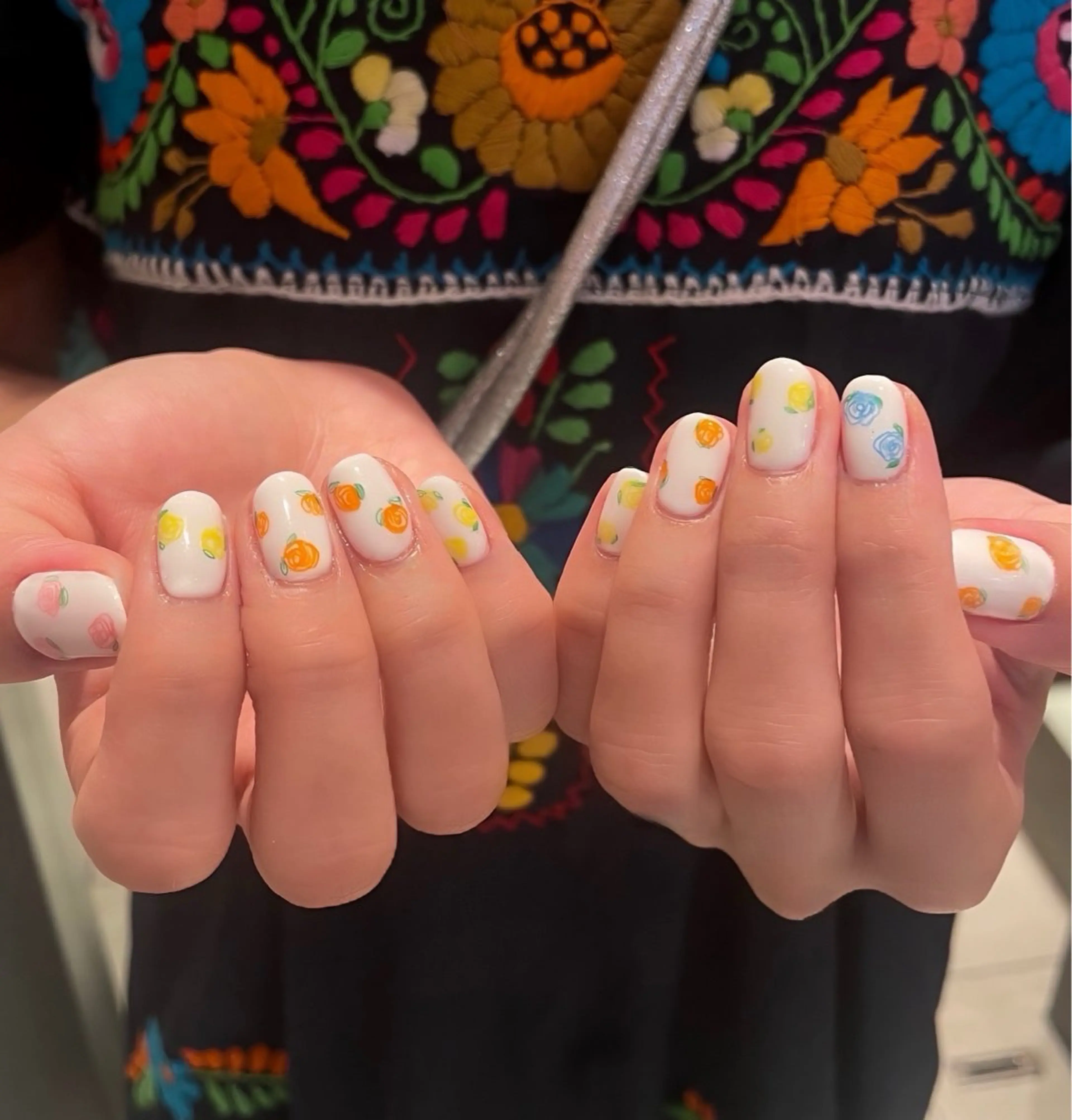 ネイル ハンドネイル 花岡 美沙子のネイルデザイン