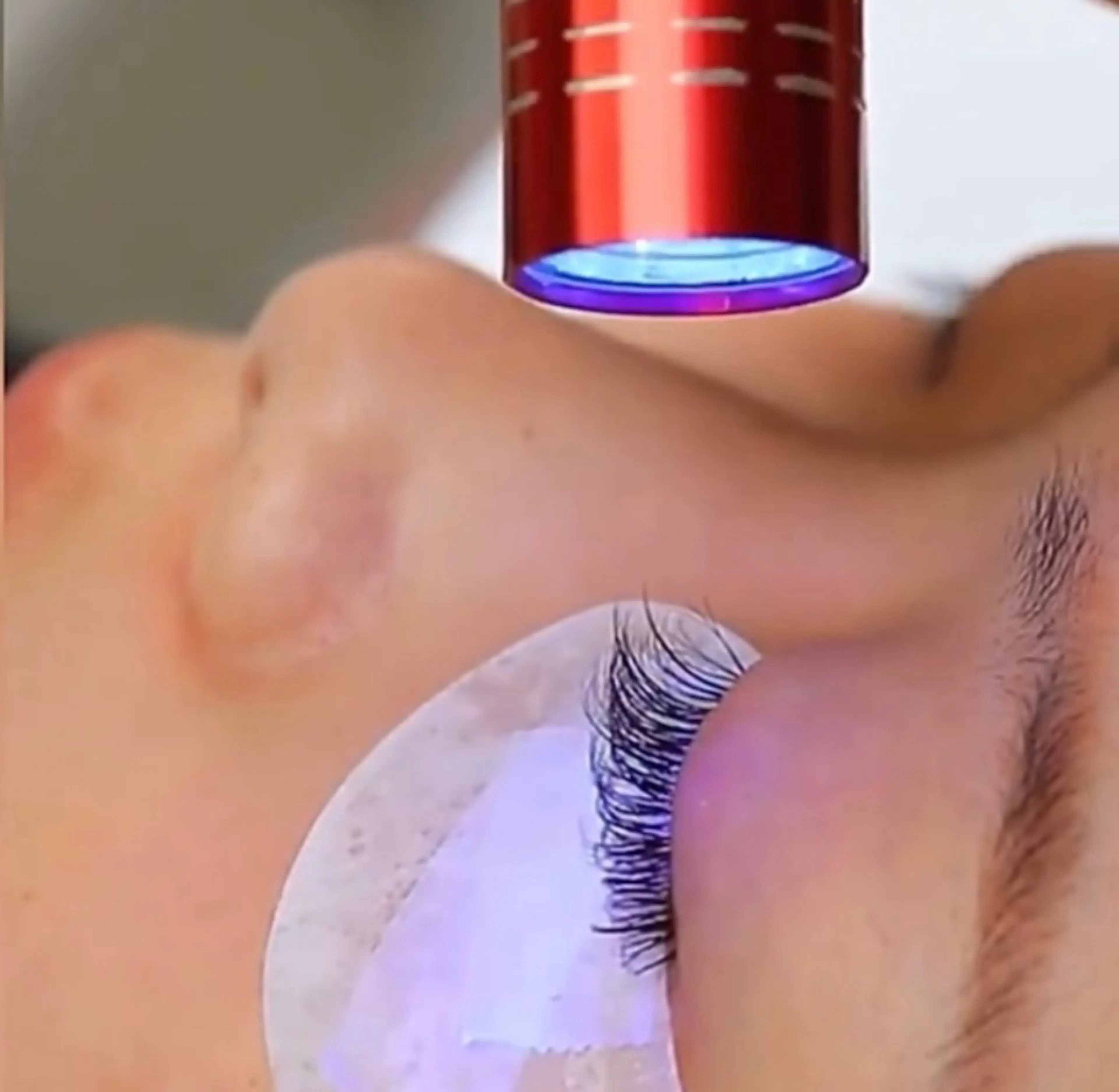 マツエク・マツパ マツエク coupe ciseauxのヘアスタイル