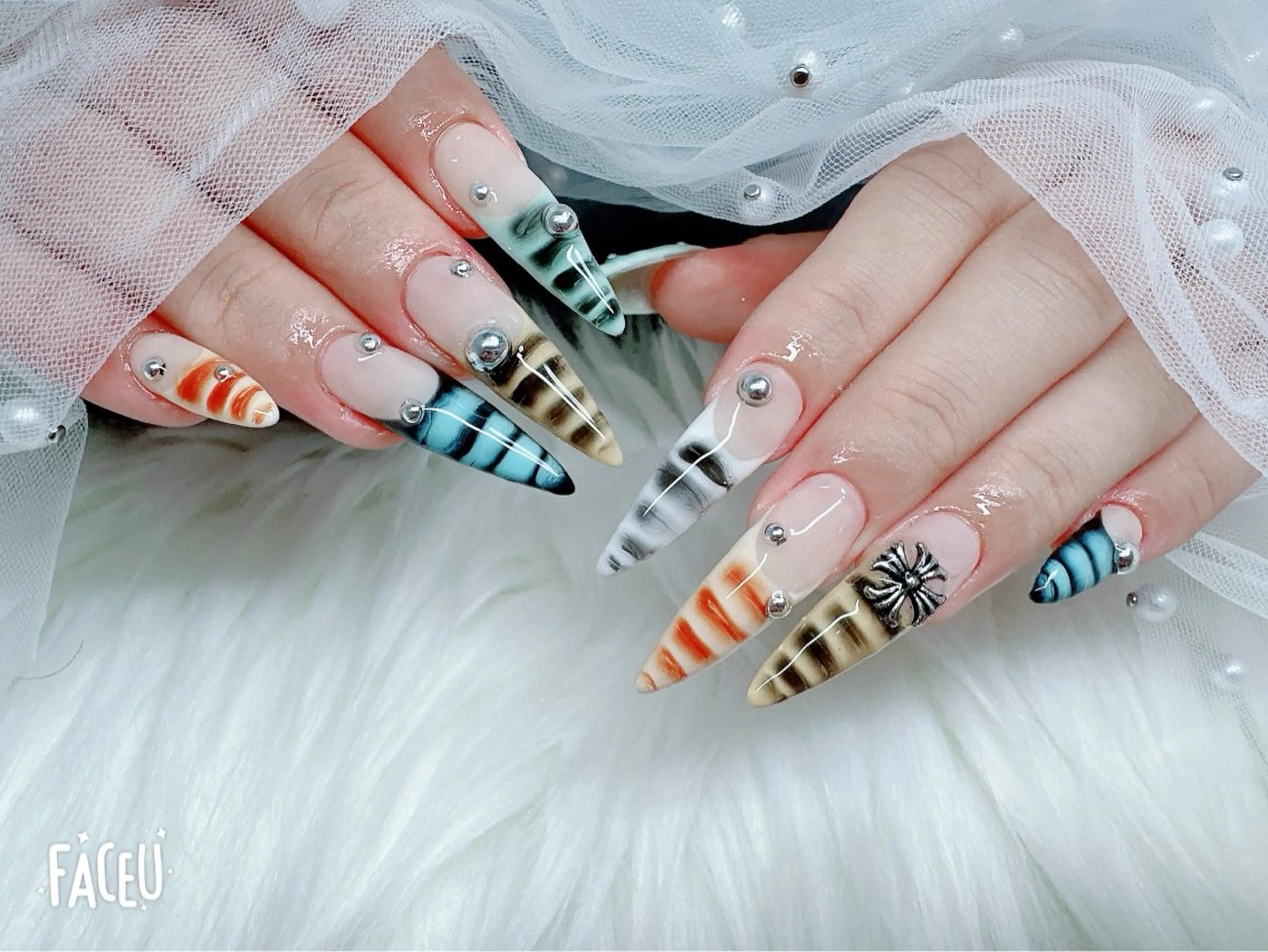 ネイル Lucy nail所属・Lucy nailのネイルデザイン