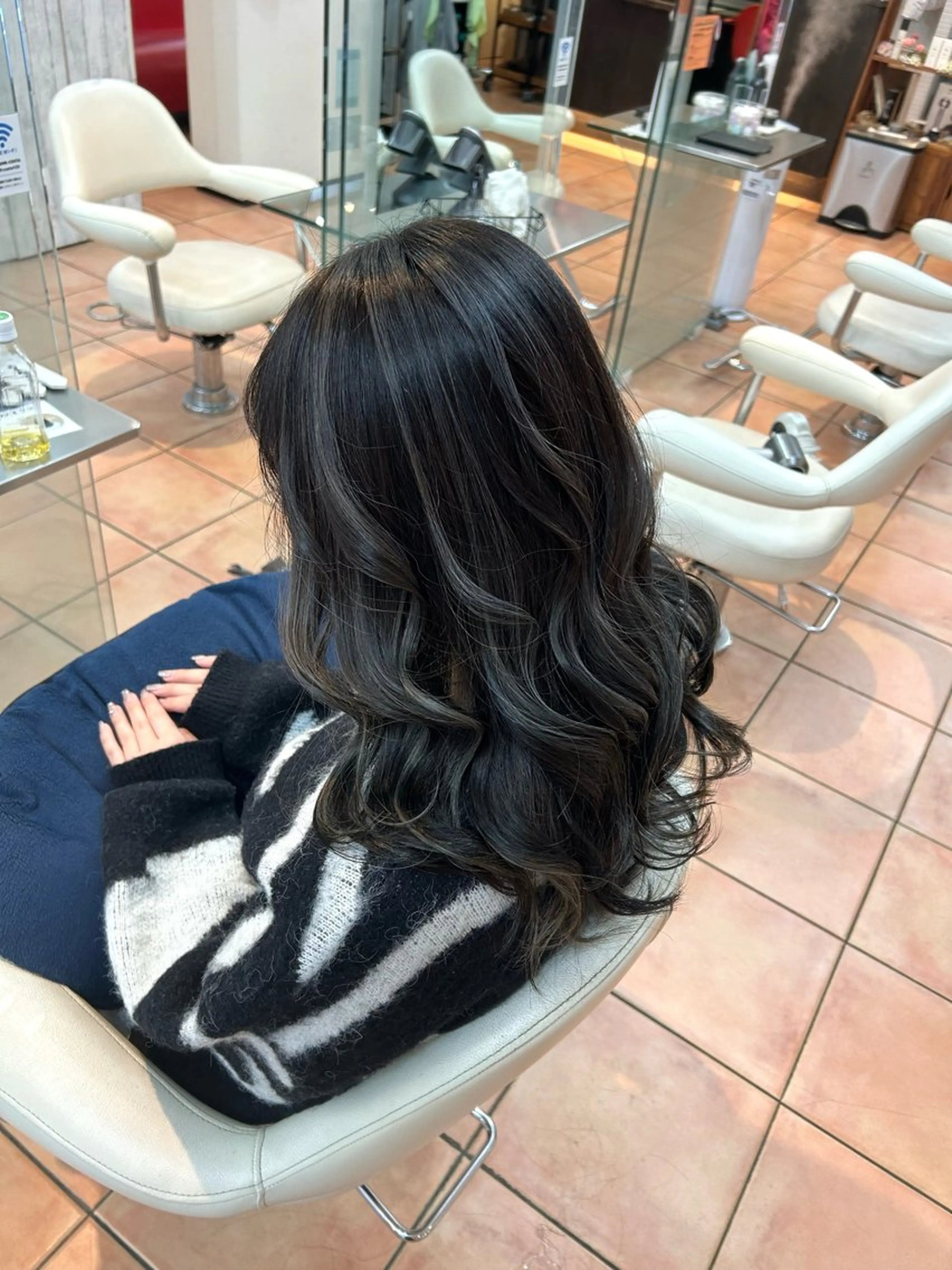 ロング カラー グレージュ ハイライトカラー ハイライト ヘアカラー ayaka 大宮のヘアスタイル