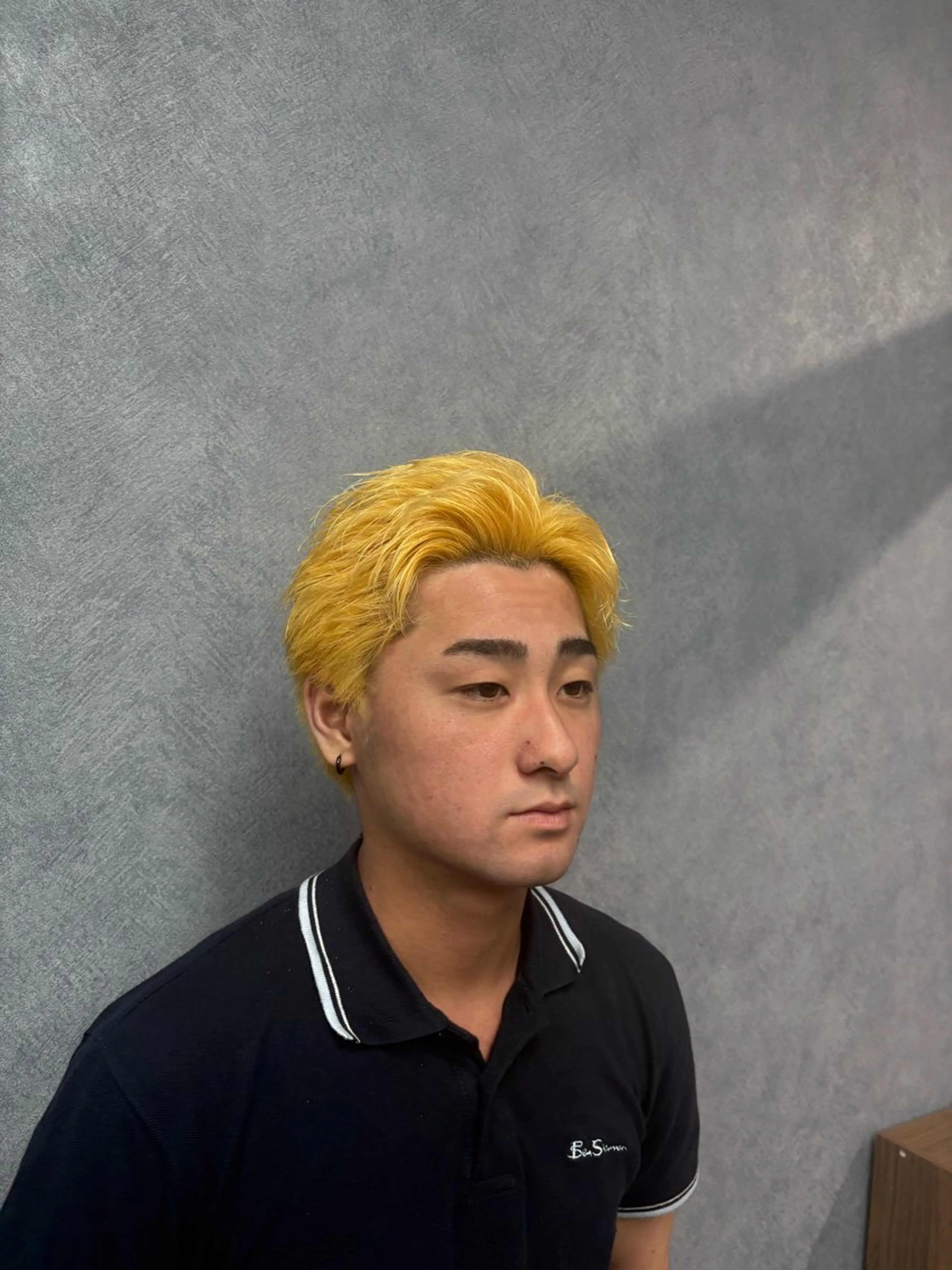 ショート カラー メンズ メンズブリーチ 黒髪 ブリーチ 抜きっぱなしブロンド 🌟阿川 翔哉🌟のヘアスタイル