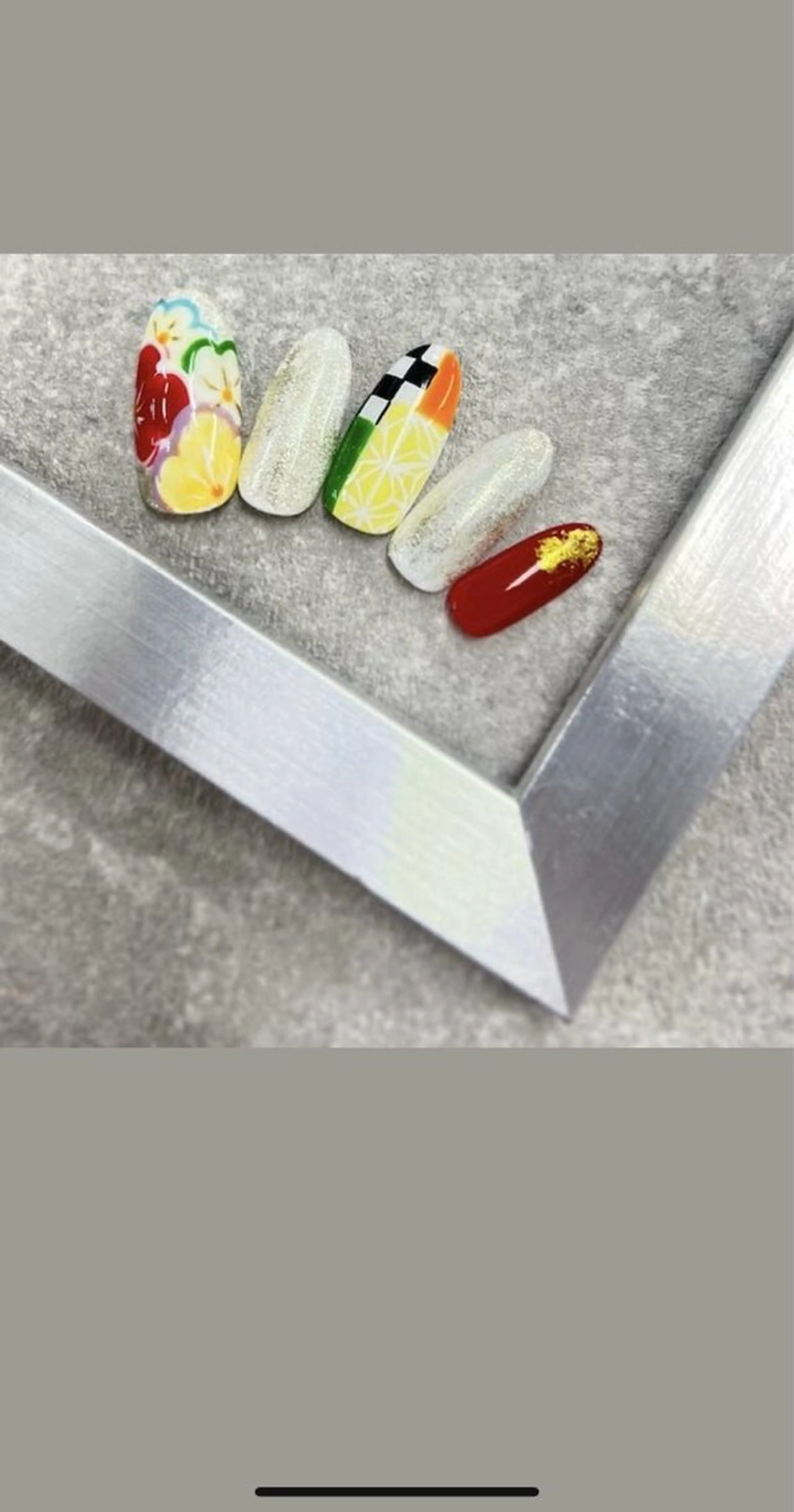 ネイル 高多 瑠美のネイルデザイン