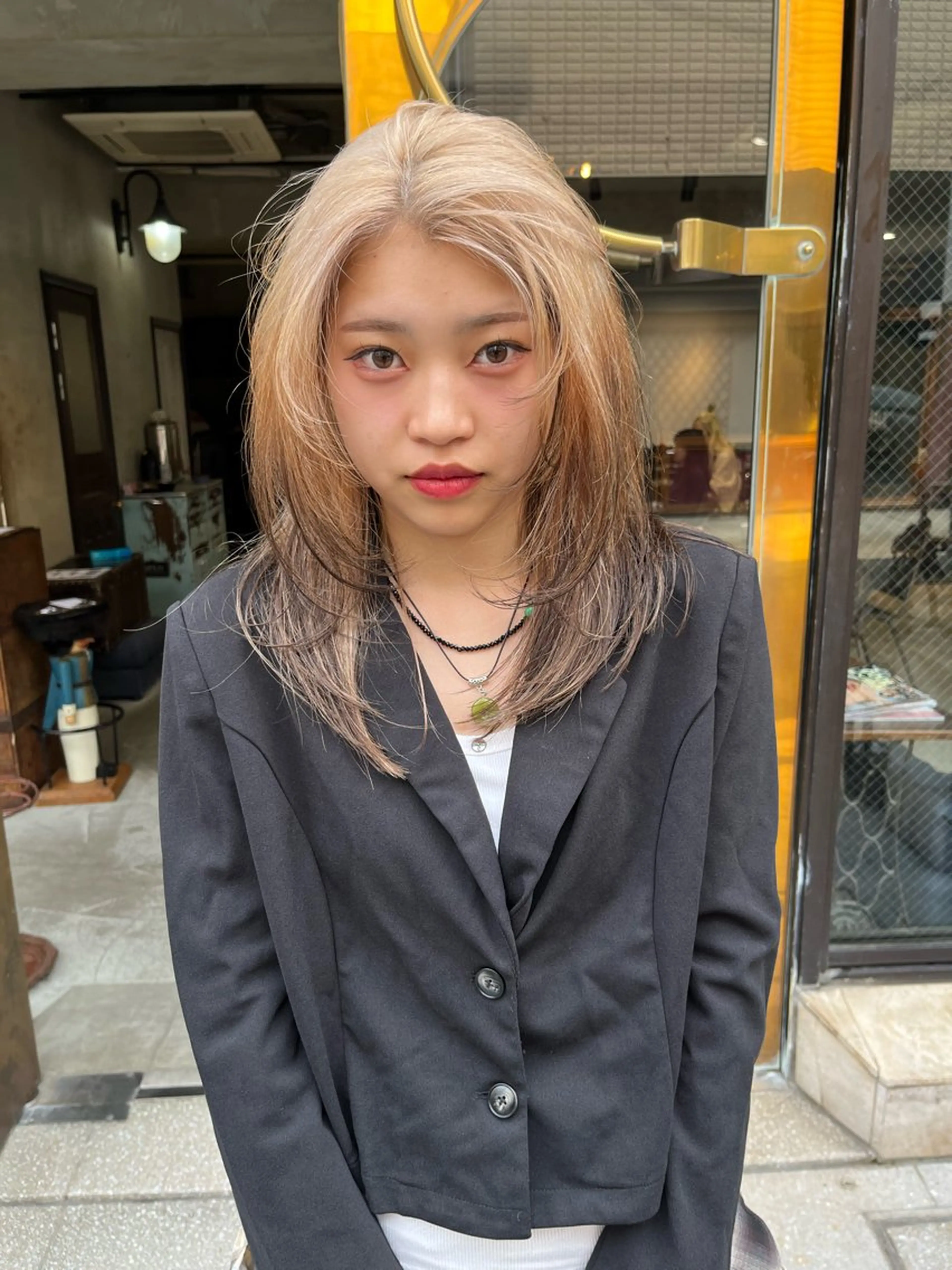 ロング カラー ヘアアレンジ ヘアカラー トリートメント ハイトーン/美髪矯正 🍃大江拓実のヘアスタイル