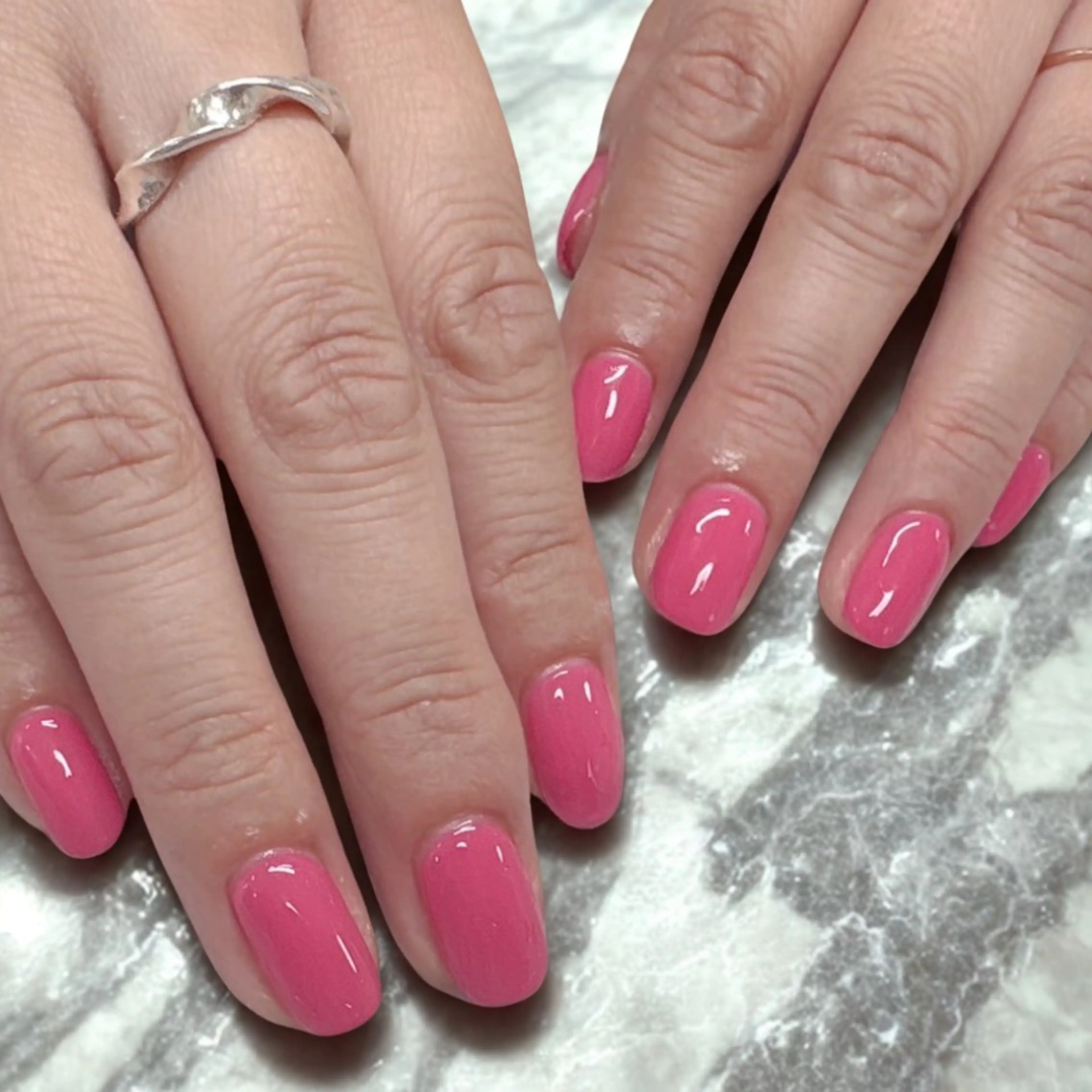 ネイル NailSalon Luireのネイルデザイン