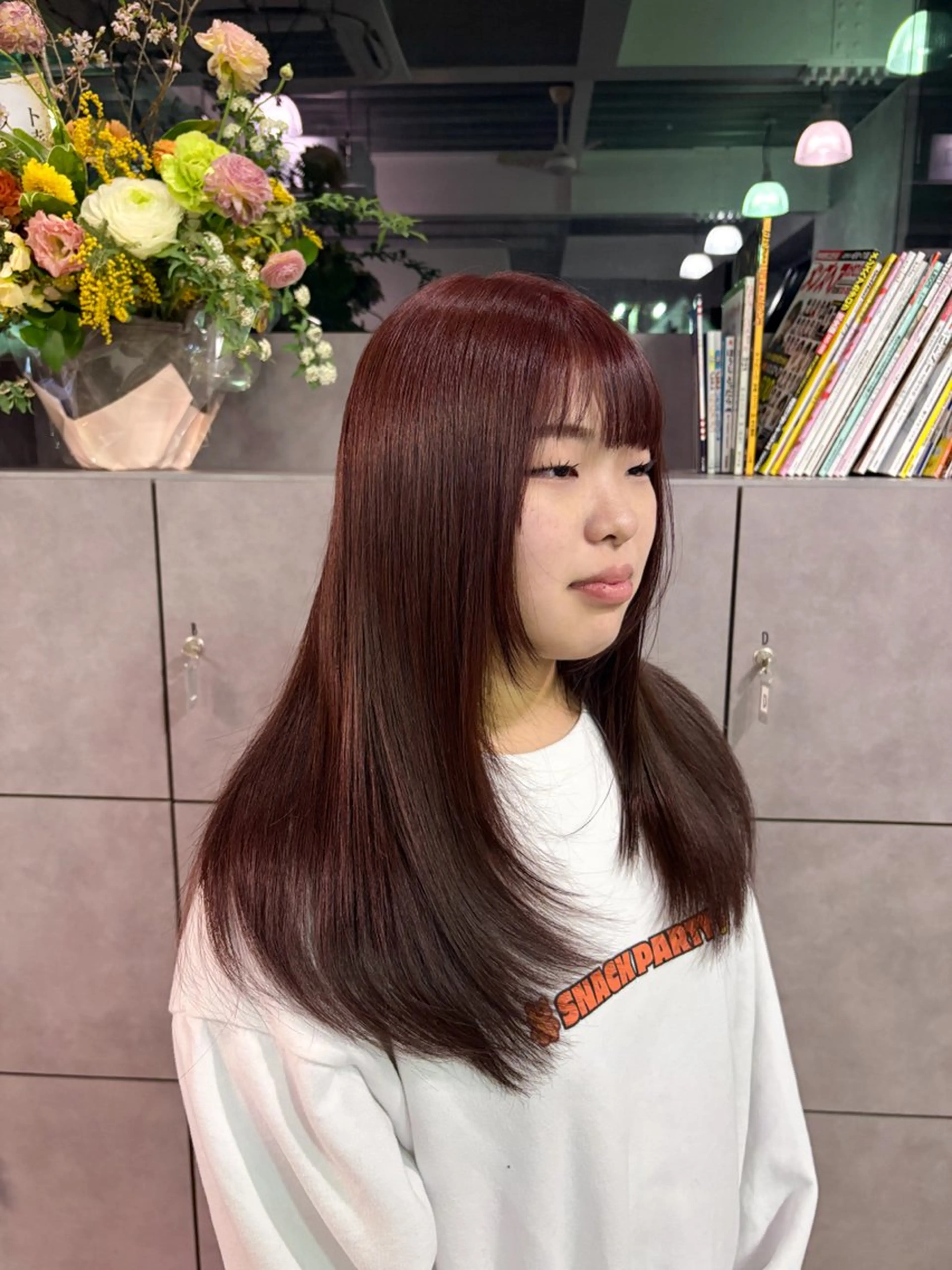 セミロング カラー ブリーチ ダブルカラー ヘアカラー トリートメント ハイトーン/ブリーチ 🤍足立里湖のヘアスタイル