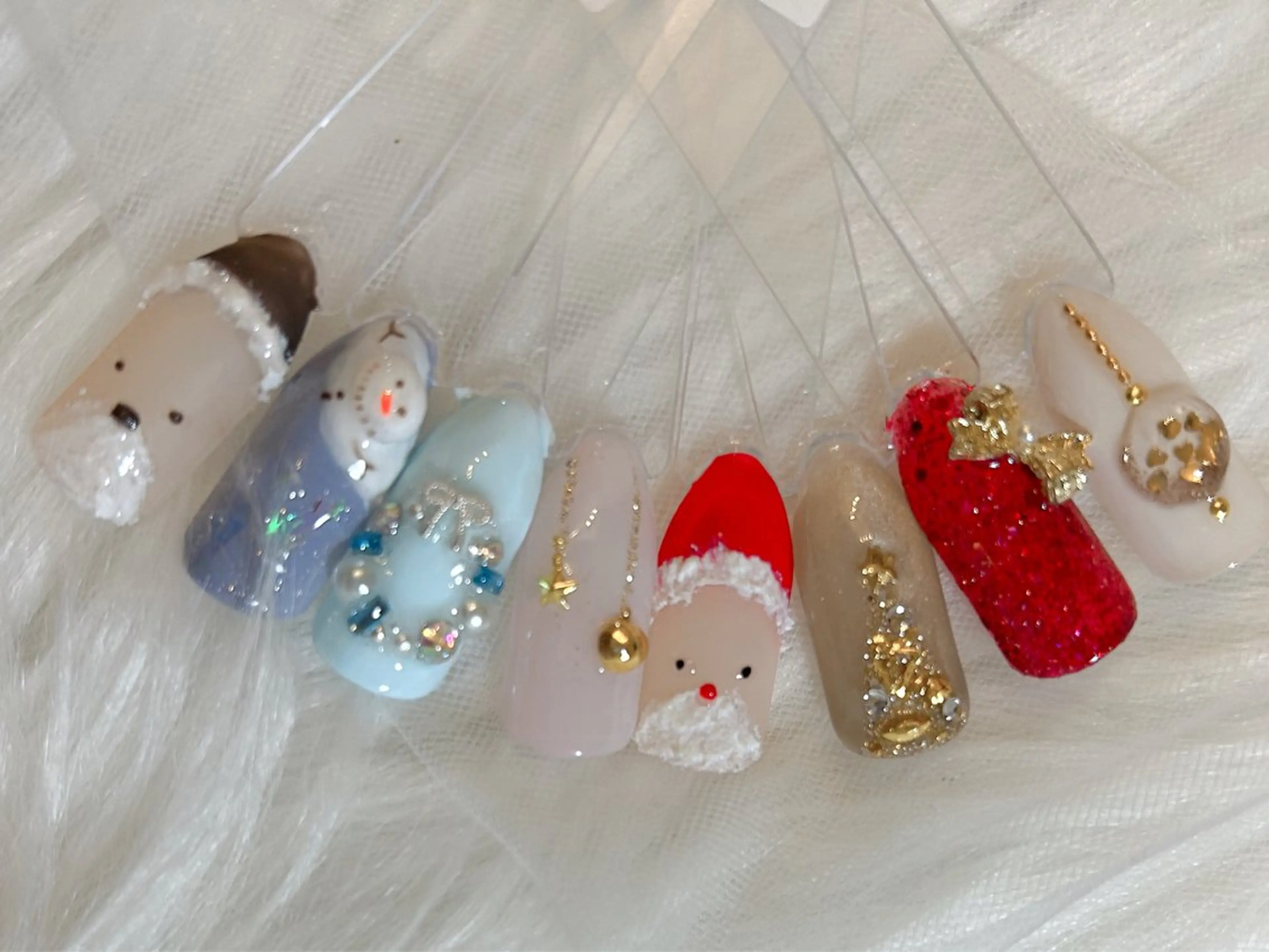 ネイル アートネイル 冬ネイル クリスマス EmaNail Risaのネイルデザイン