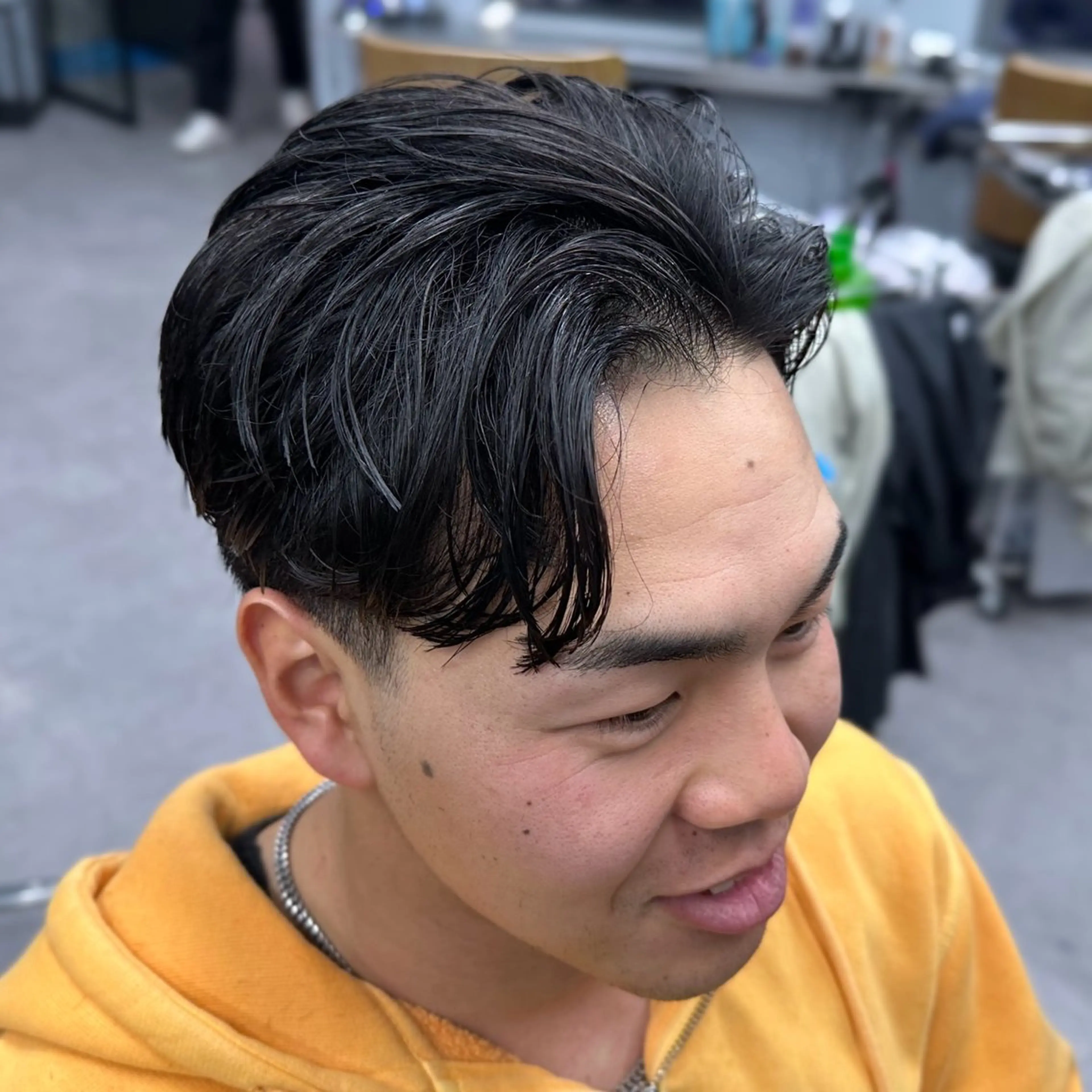 ショート メンズ メンズブリーチ センターパート フェードカット メンズパーマ スペインカール カット 池袋/カラー/パーマ NATSUのヘアスタイル