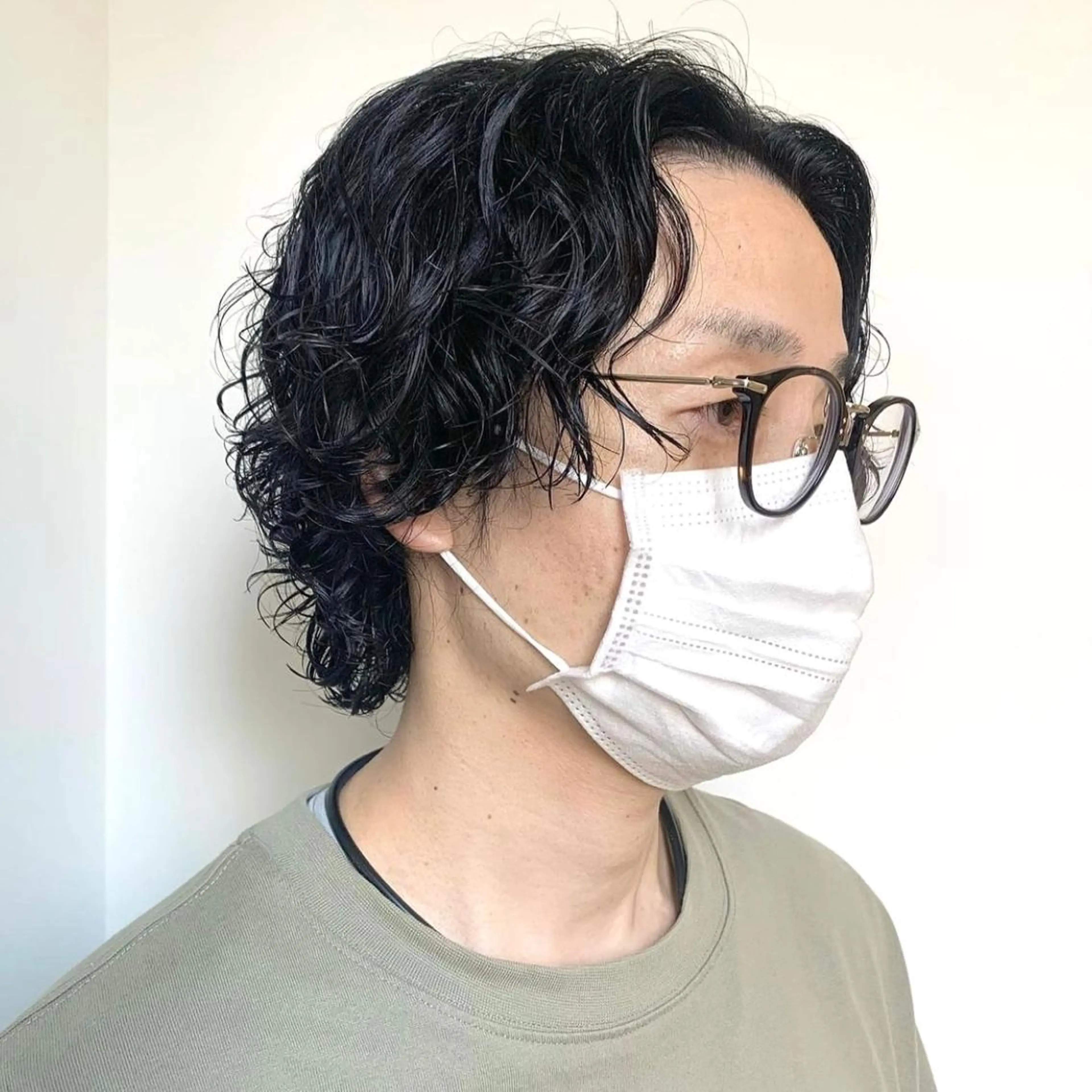 パーマ メンズ メンズパーマ メンズウルフカット ウルフカット スパイラルパーマ 韓国ヘア /男女☘️ 細江 美紅のヘアスタイル