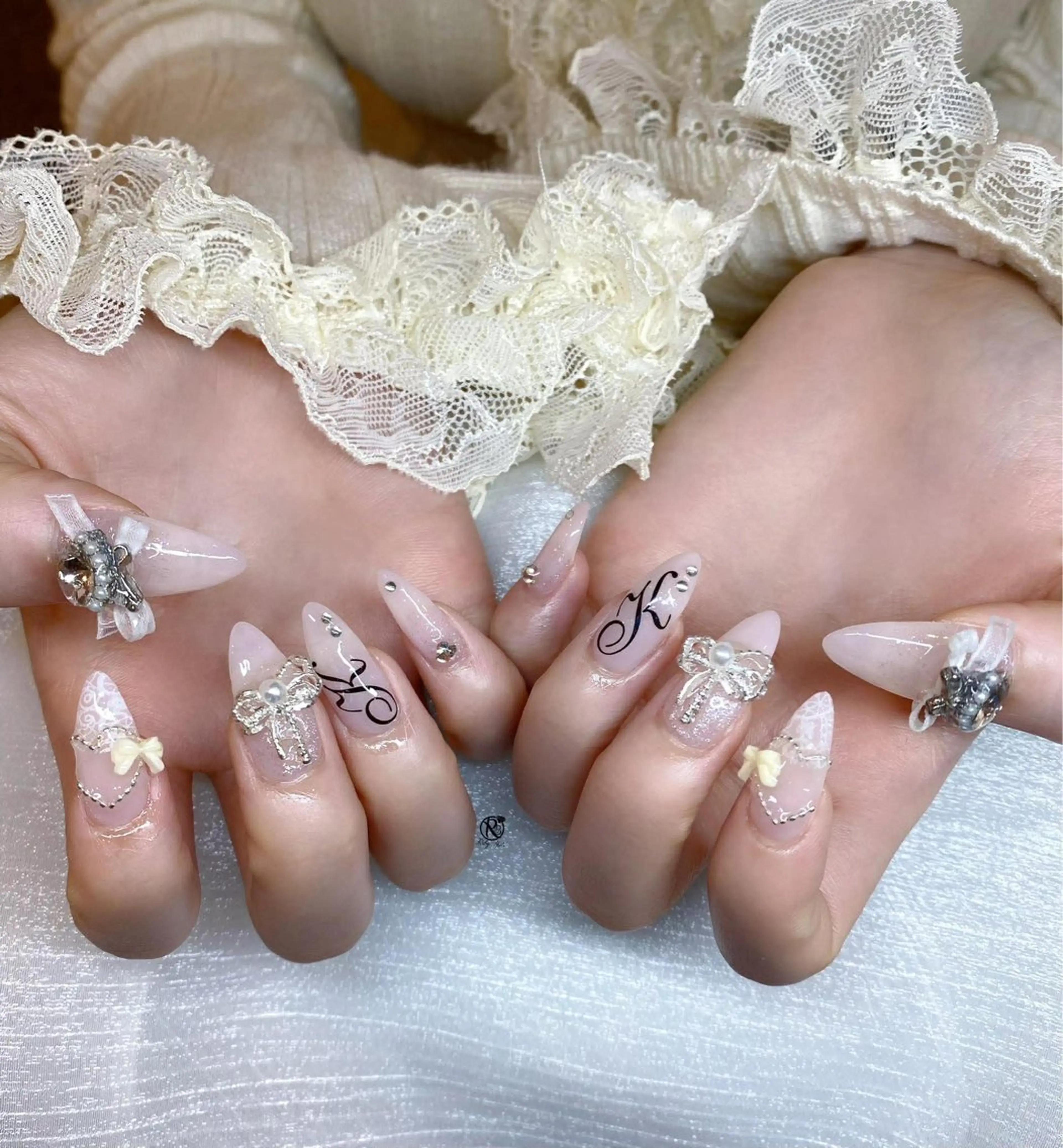 ネイル ボルドー ブラウン チークネイル ドット フットネイル ハンドネイル Ruby Nail 霞ヶ関店のネイルデザイン