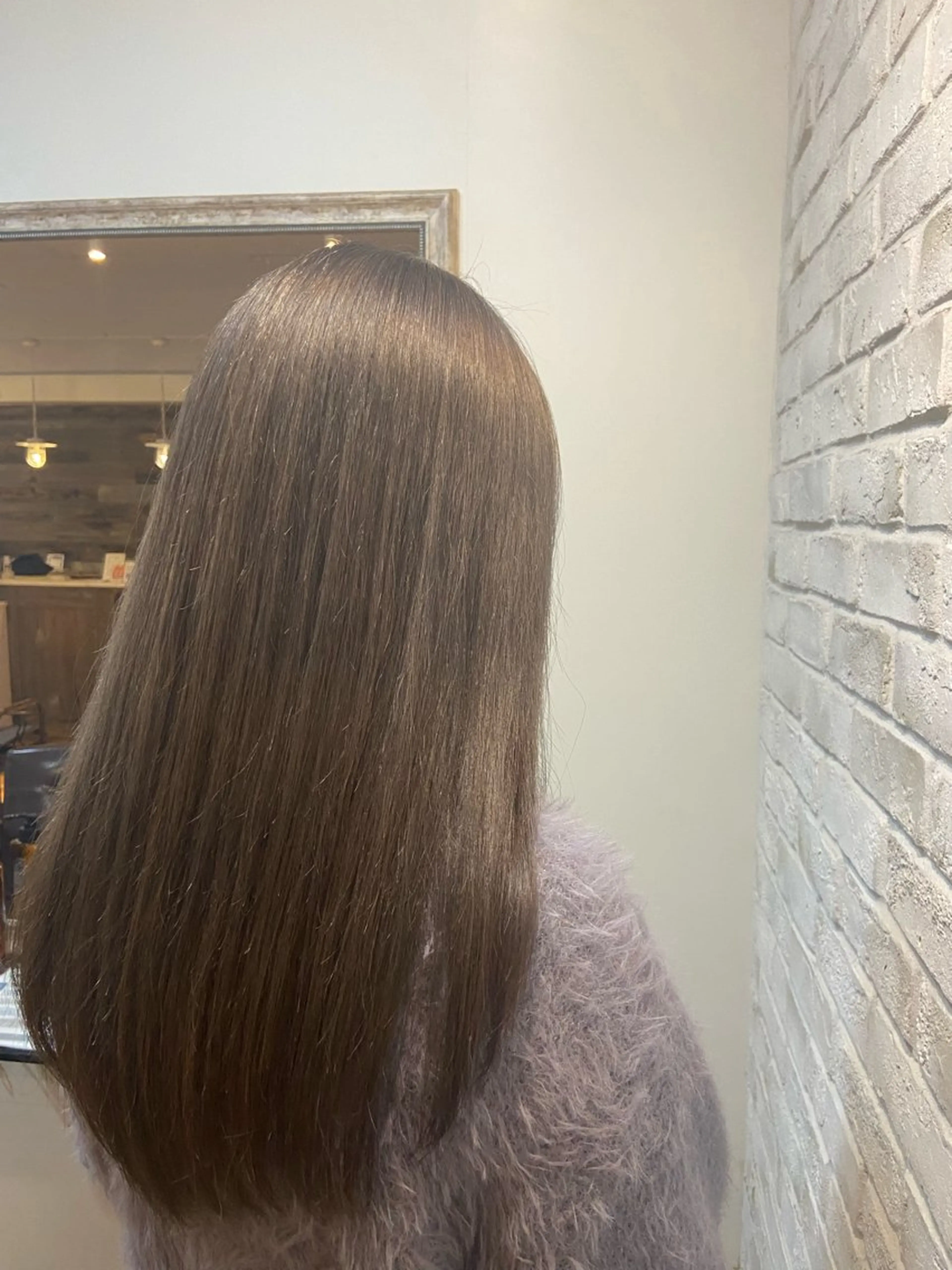 ロング ヘアカラー 大森 亜美のヘアスタイル