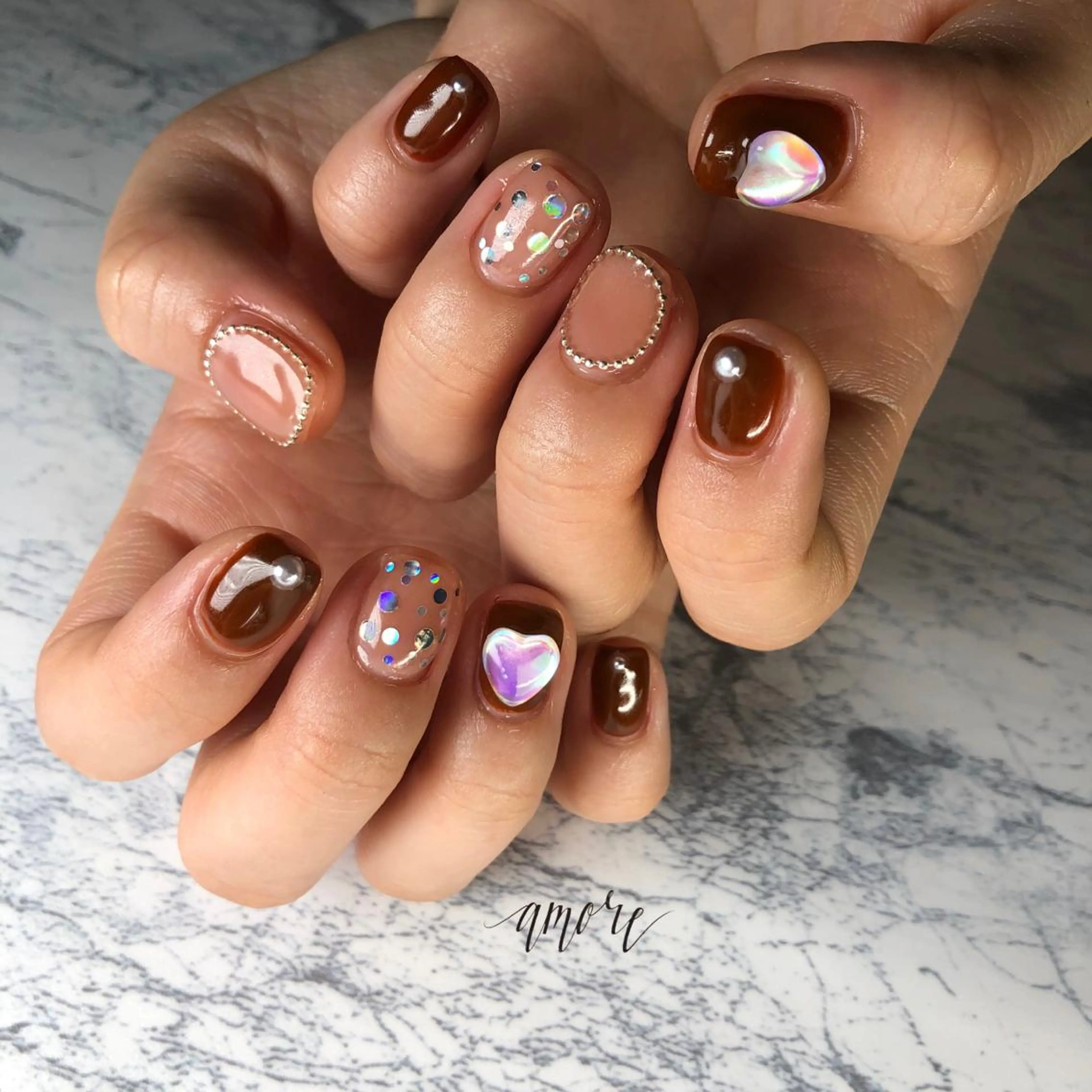 ネイル ジェルネイル 氷ネイル・うるうるネイル マグネットネイル ミラーネイル ニュアンスネイル You kyehwaのネイルデザイン