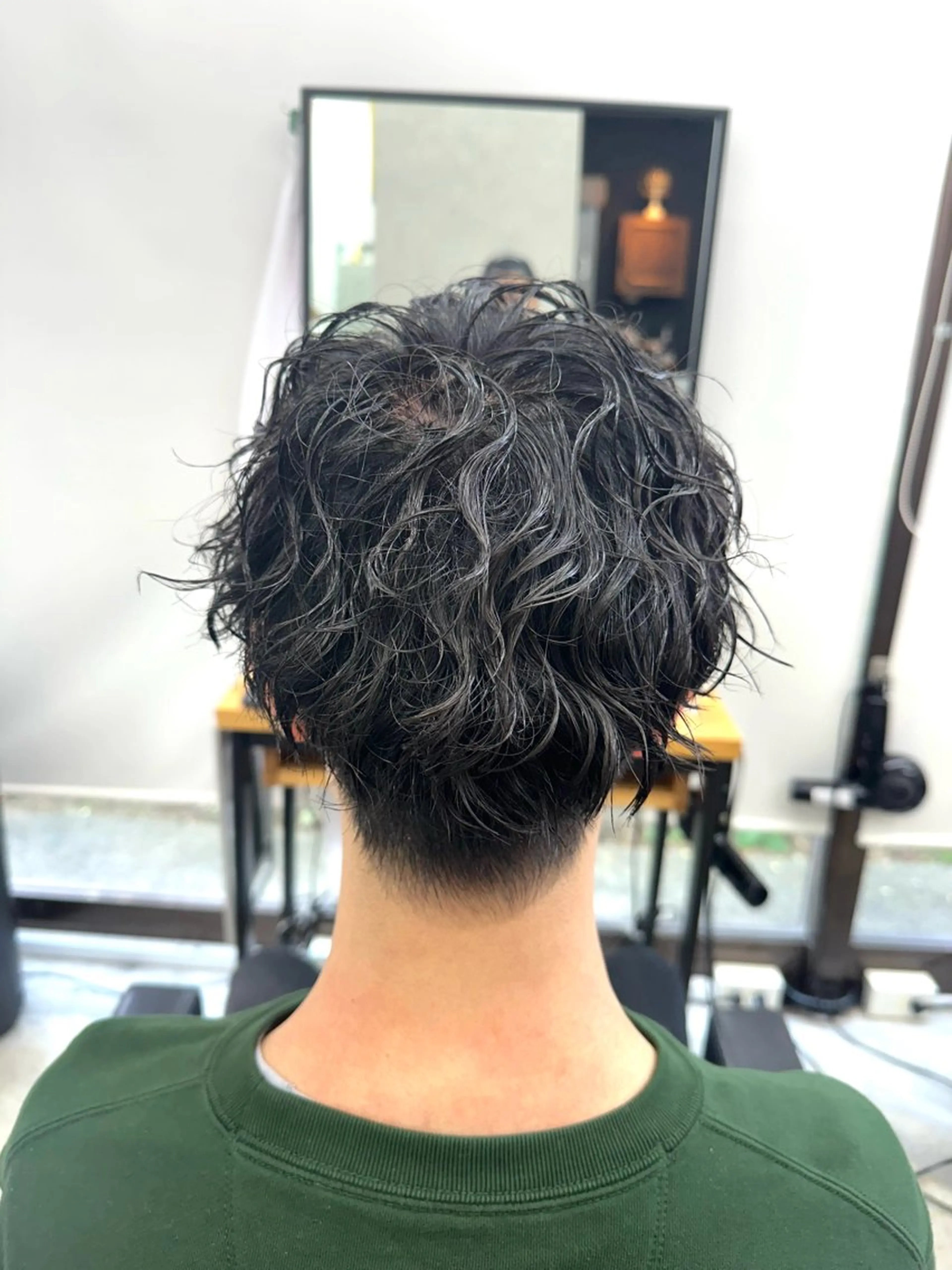 ショート パーマ メンズ ナカムラ リナのヘアスタイル