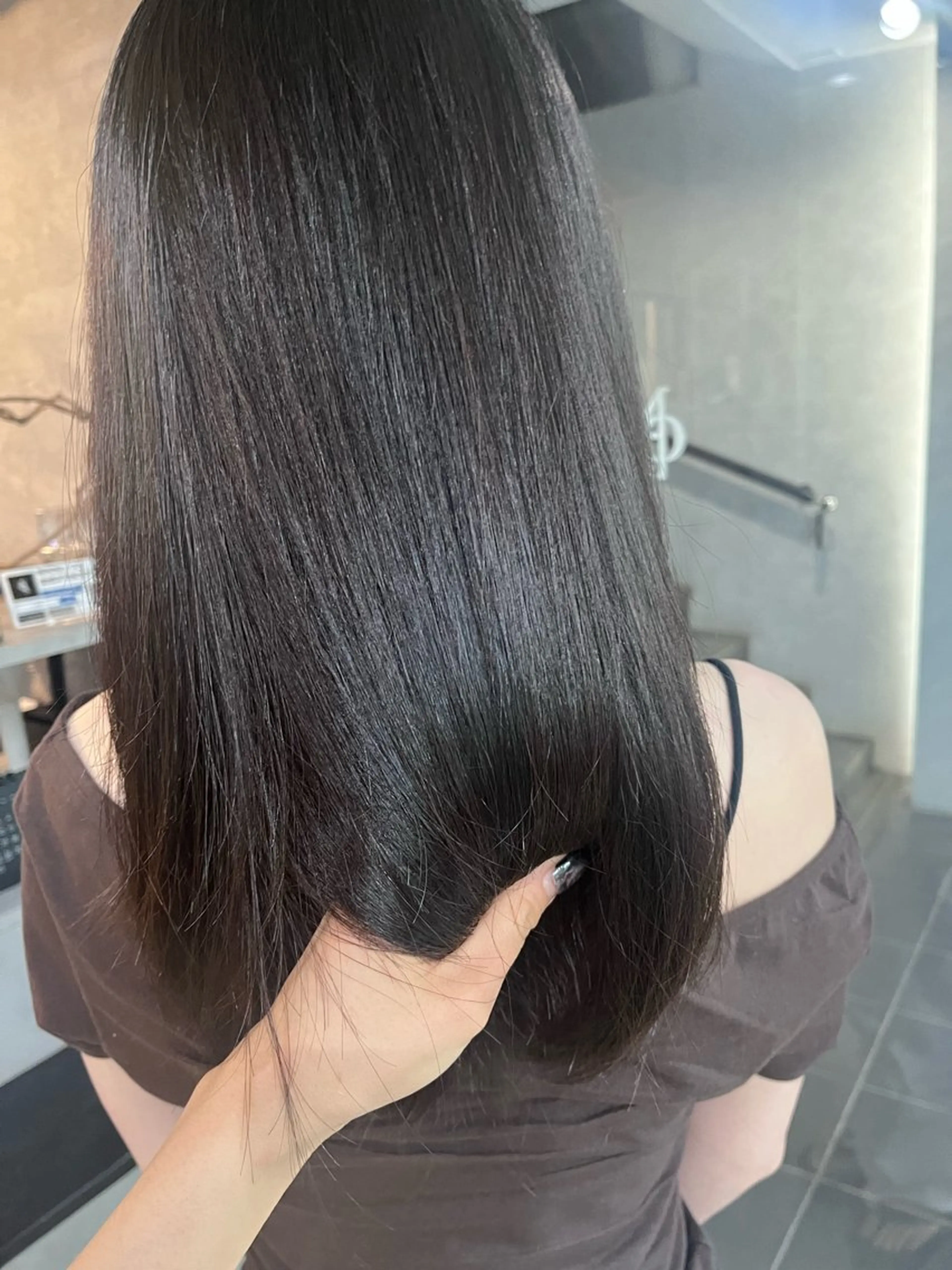 セミロング NOOS表参道所属・noos表参道 ナツミのヘアスタイル