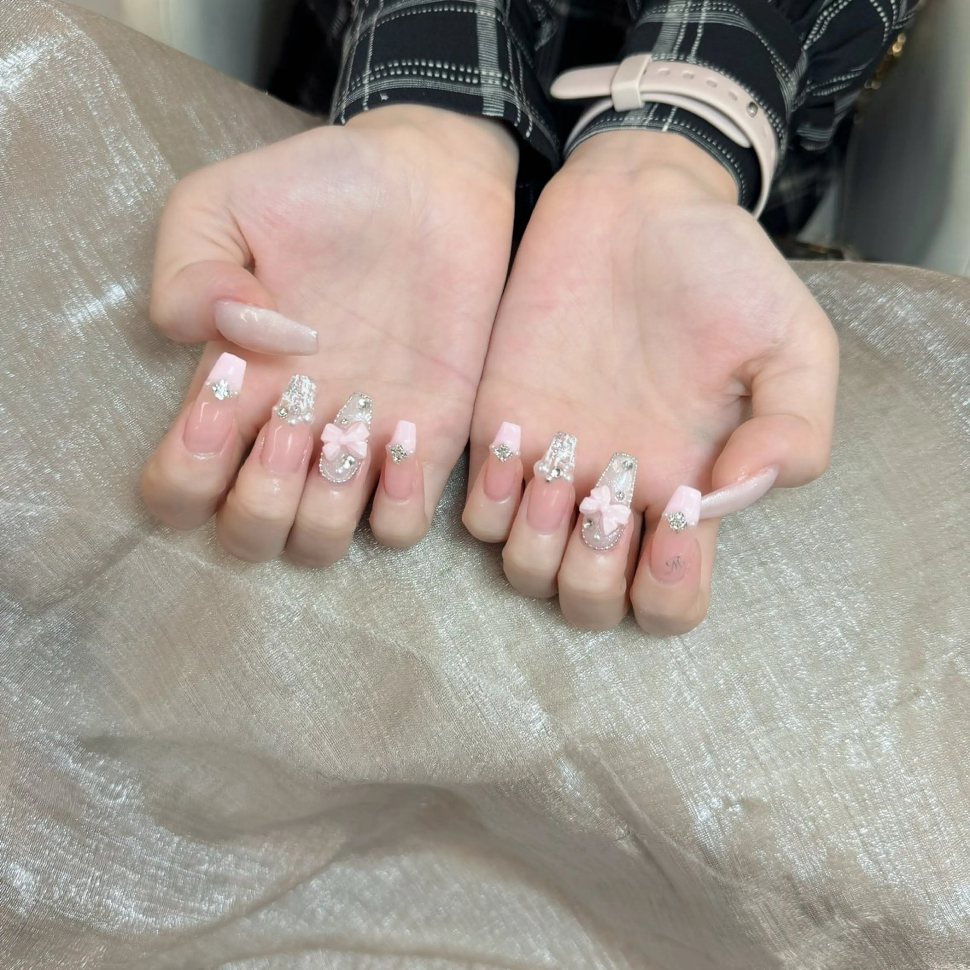ネイル ジェルネイル 韓国ネイル マグネットネイル ネイルチップ 冬ネイル Lenie Nail Salonのネイルデザイン