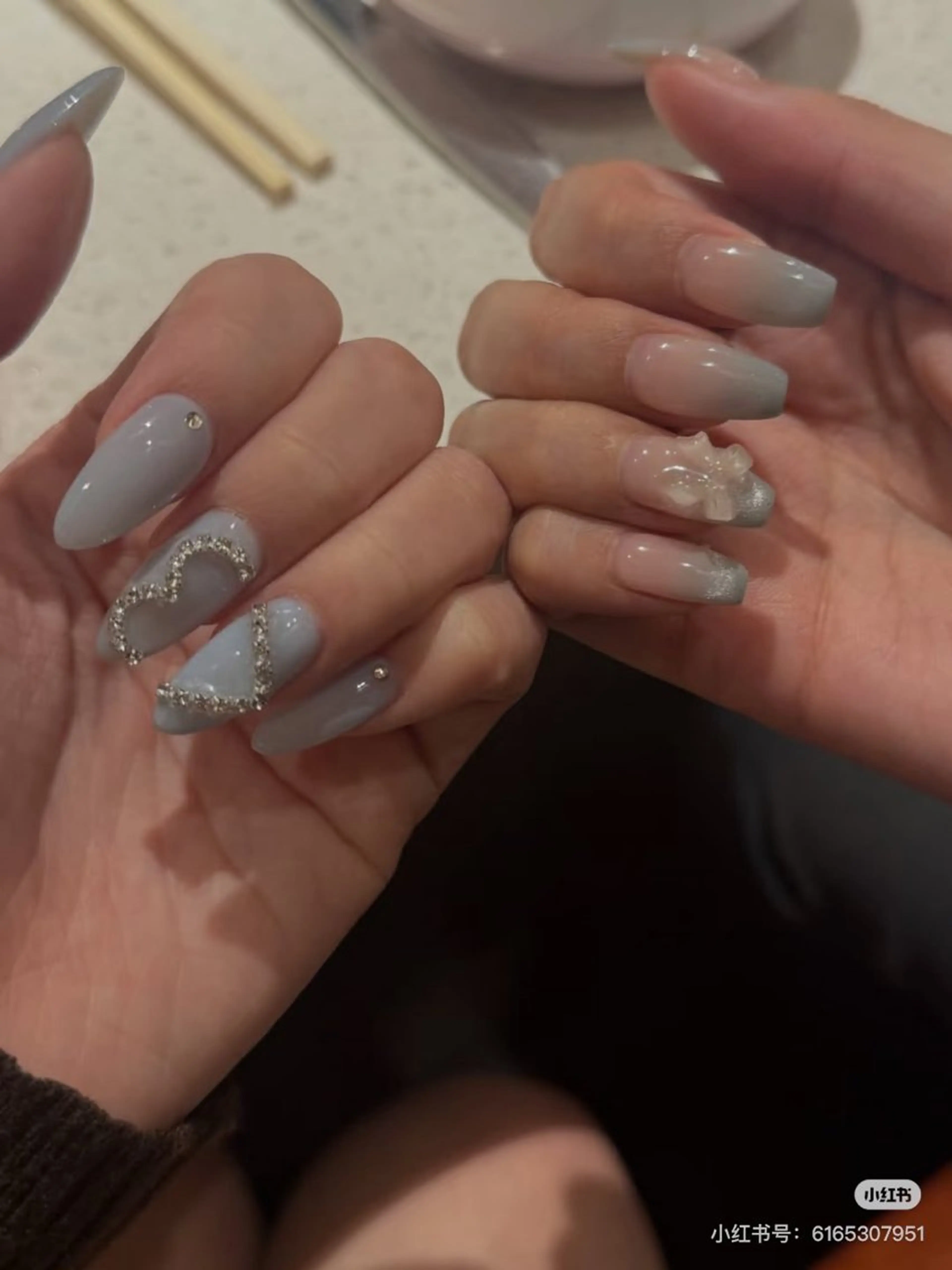 ネイル チークネイル フレンチネイル ジェルネイル ガーリー キラキラネイル ハンドネイル 高橋 雪のネイルデザイン