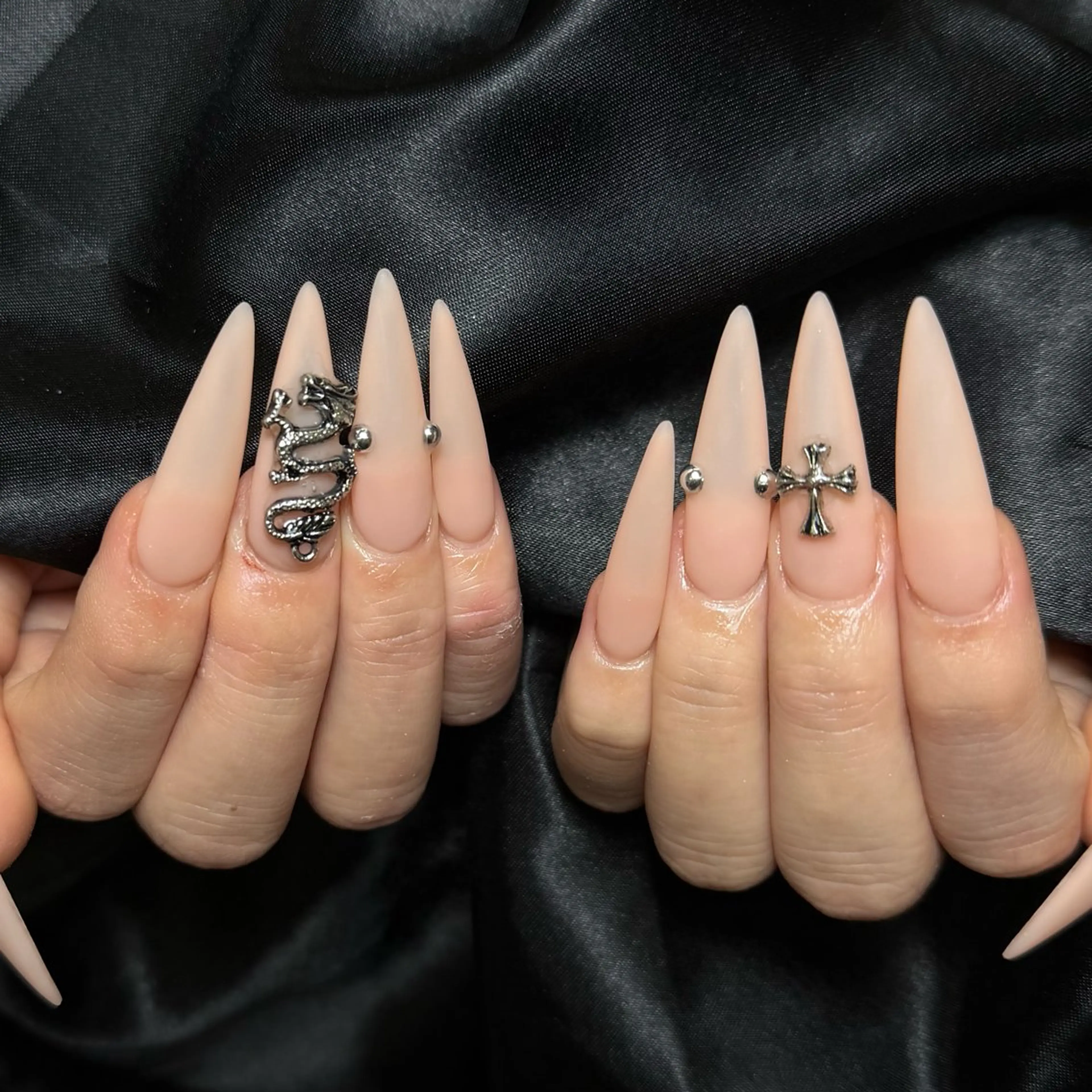 ネイル ワンホンネイル ハンドネイル AKIKO NAILのネイルデザイン