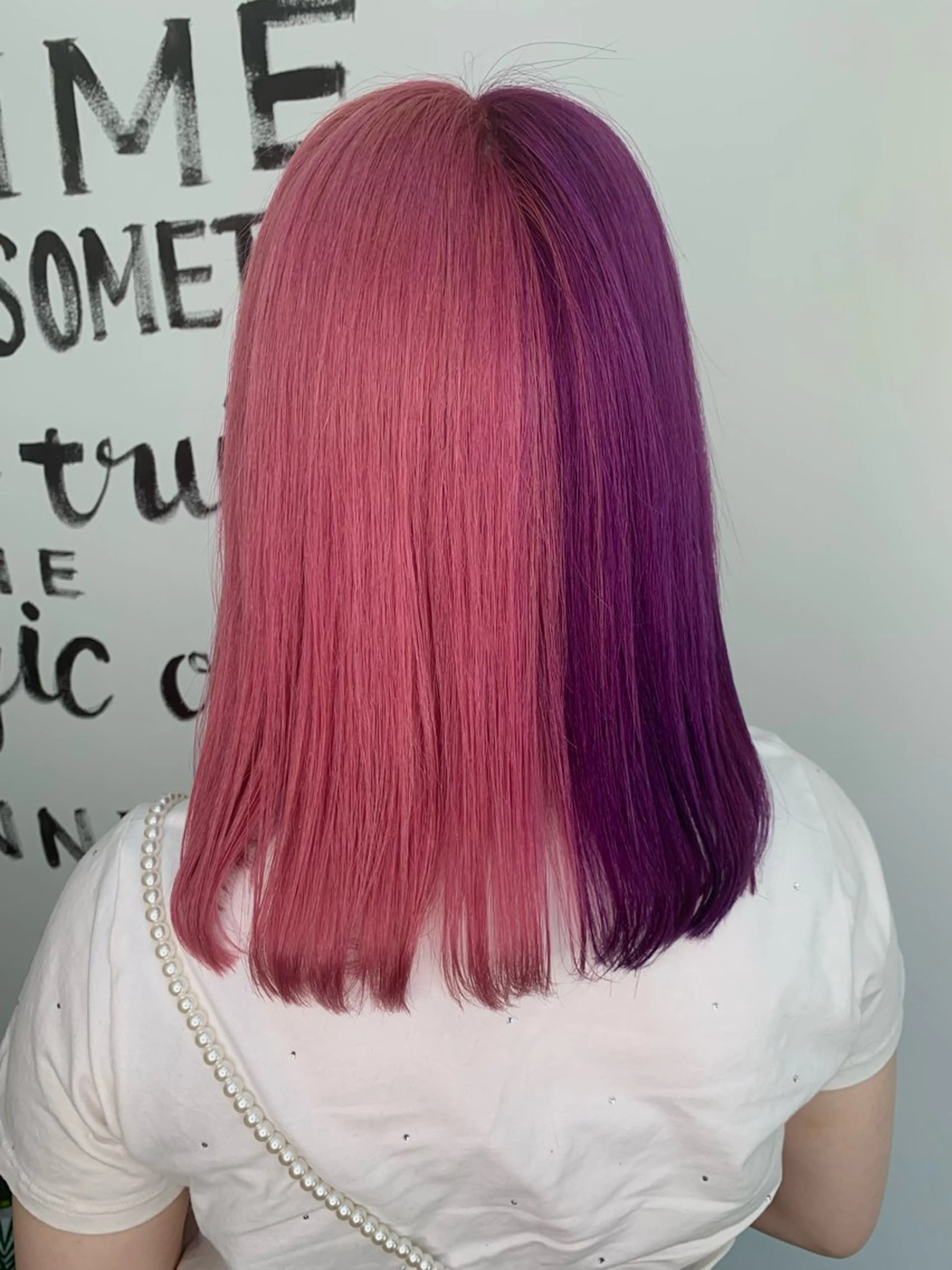 ミディアム カラー デザインカラー ラベンダーカラー ラベンダーピンク ピンクカラー ピンクラベンダー ヘアカラー トリートメント 小笠原 菜緒のヘアスタイル