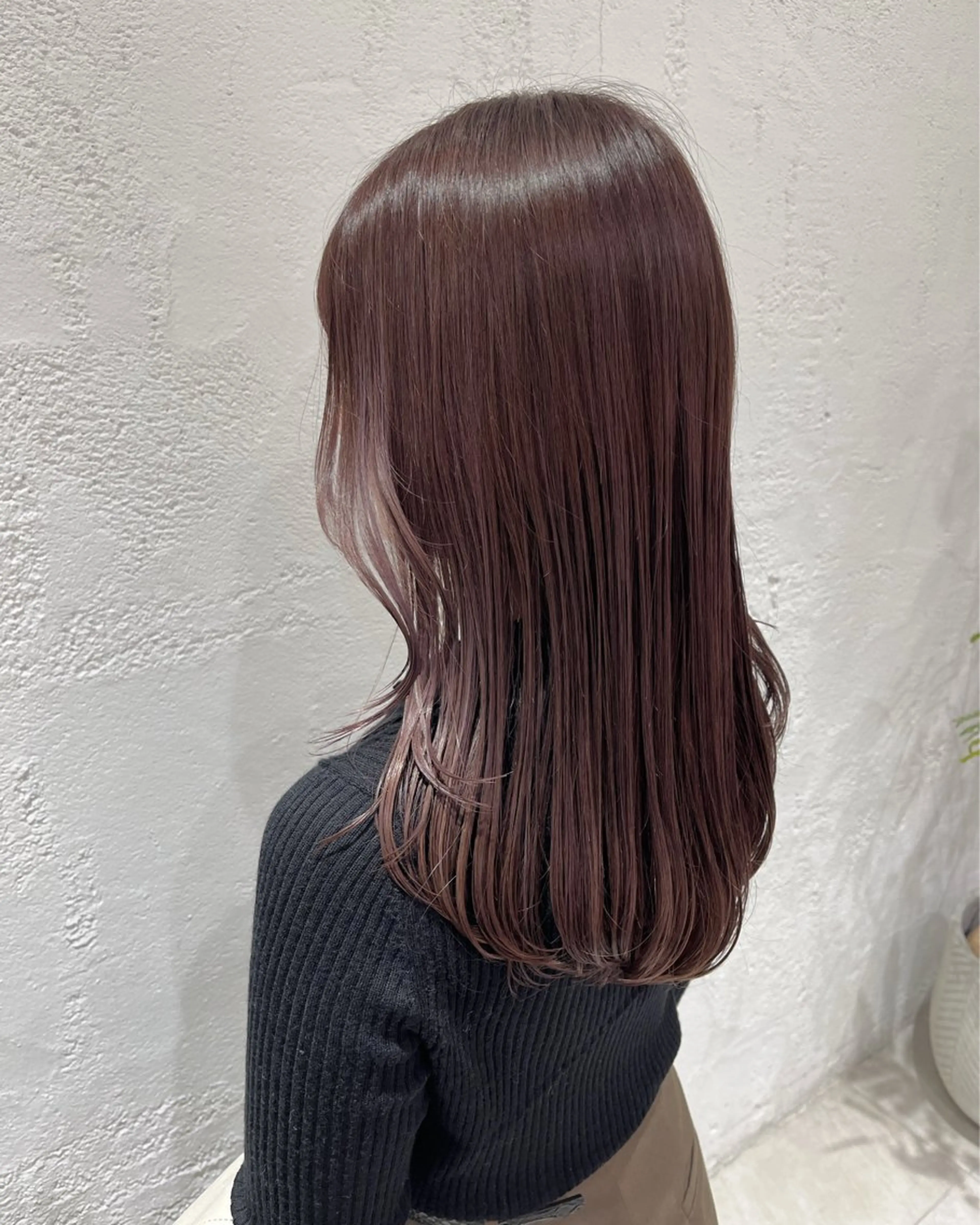 セミロング ラベンダーベージュ カット ヘアカラー サソウ ユリエ🥥のヘアスタイル