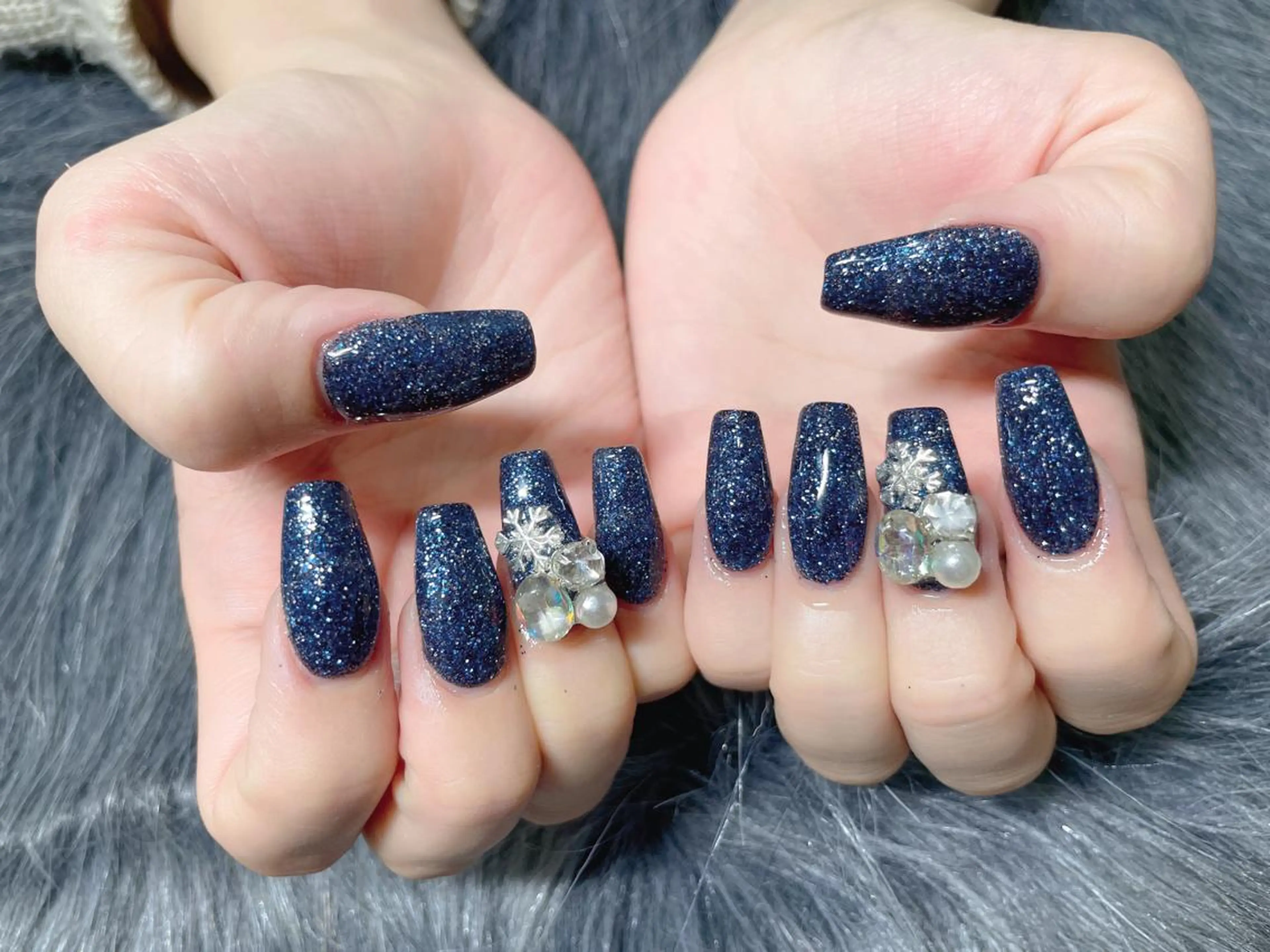 ミディアム ネイル ハンドネイル 《LB》ラブリエ Nail&eyeのマツエク・マツパデザイン
