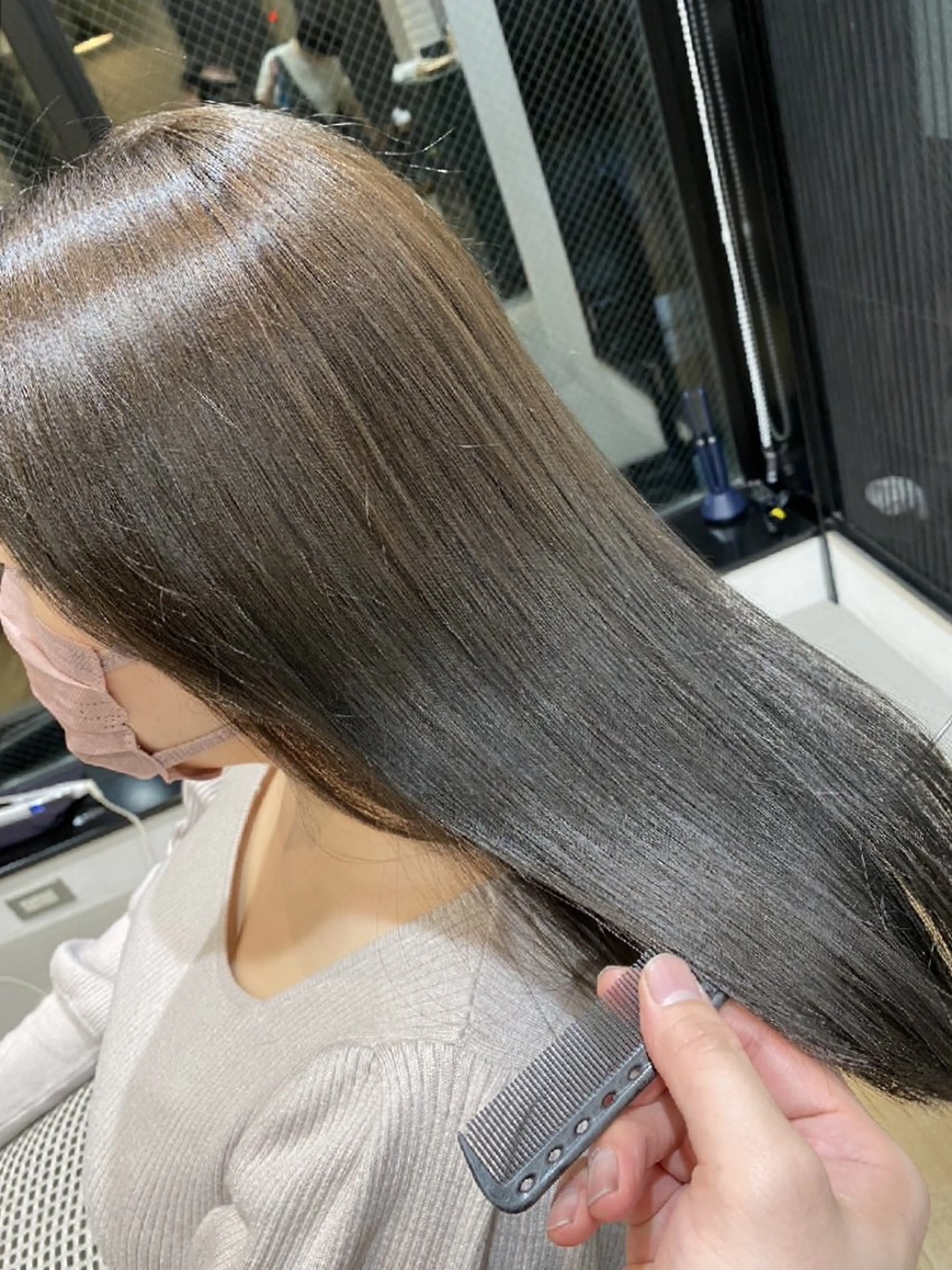 ロング トリートメント 深夜まで営業中‼️ レム髪質改善のヘアスタイル