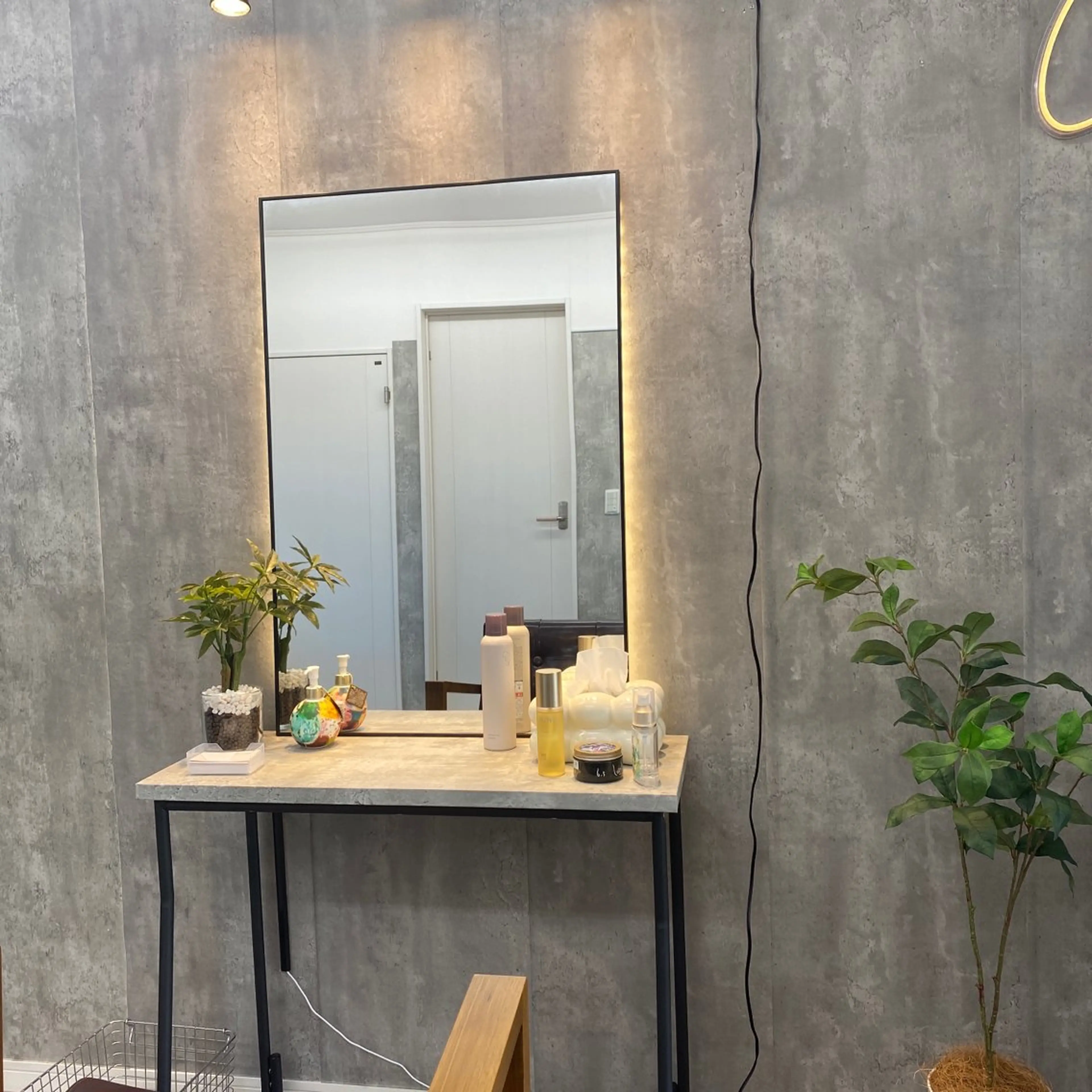 1席のみの 美容室IKKIのヘアスタイル