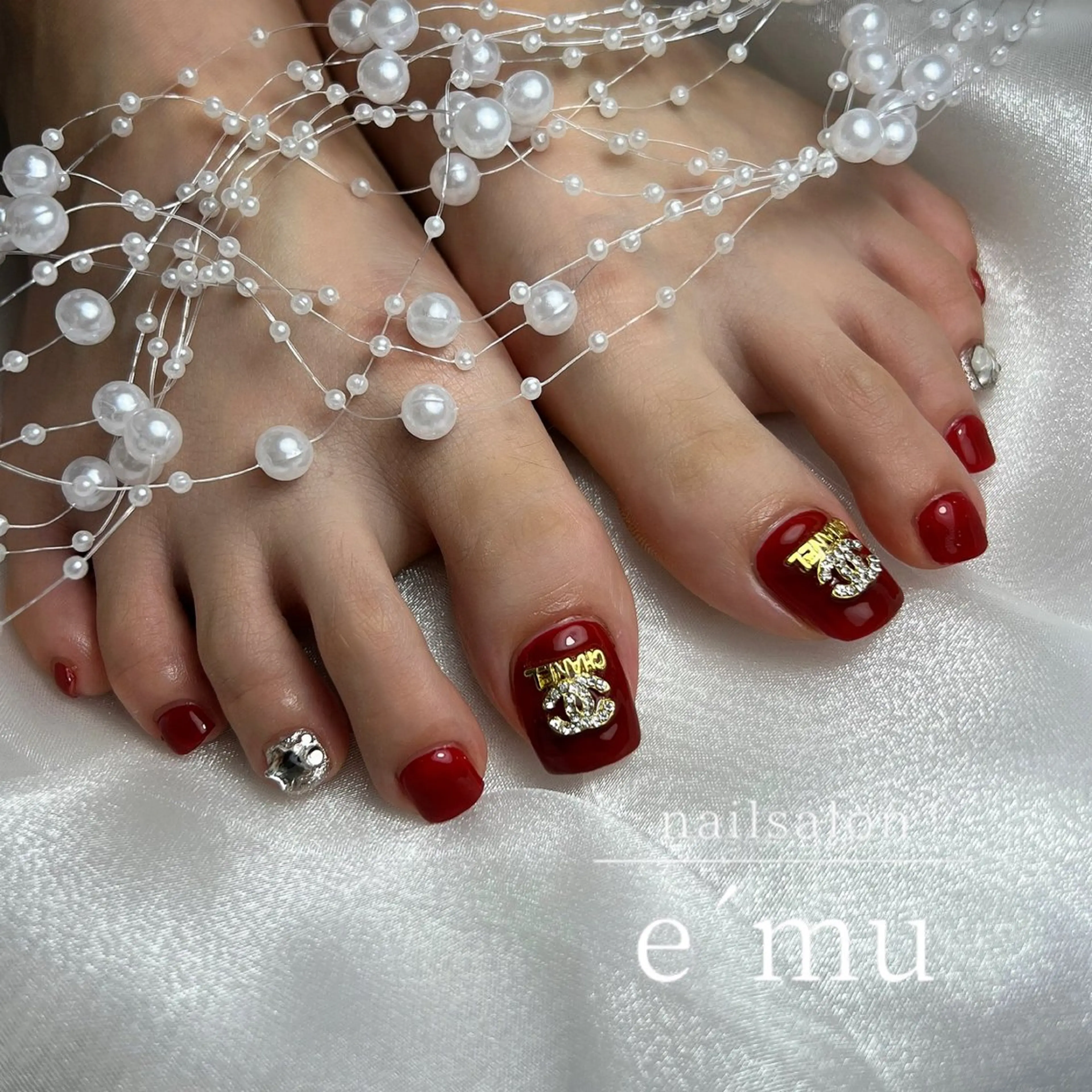 ネイル ボルドー フットネイル nailsalon e´muのネイルデザイン