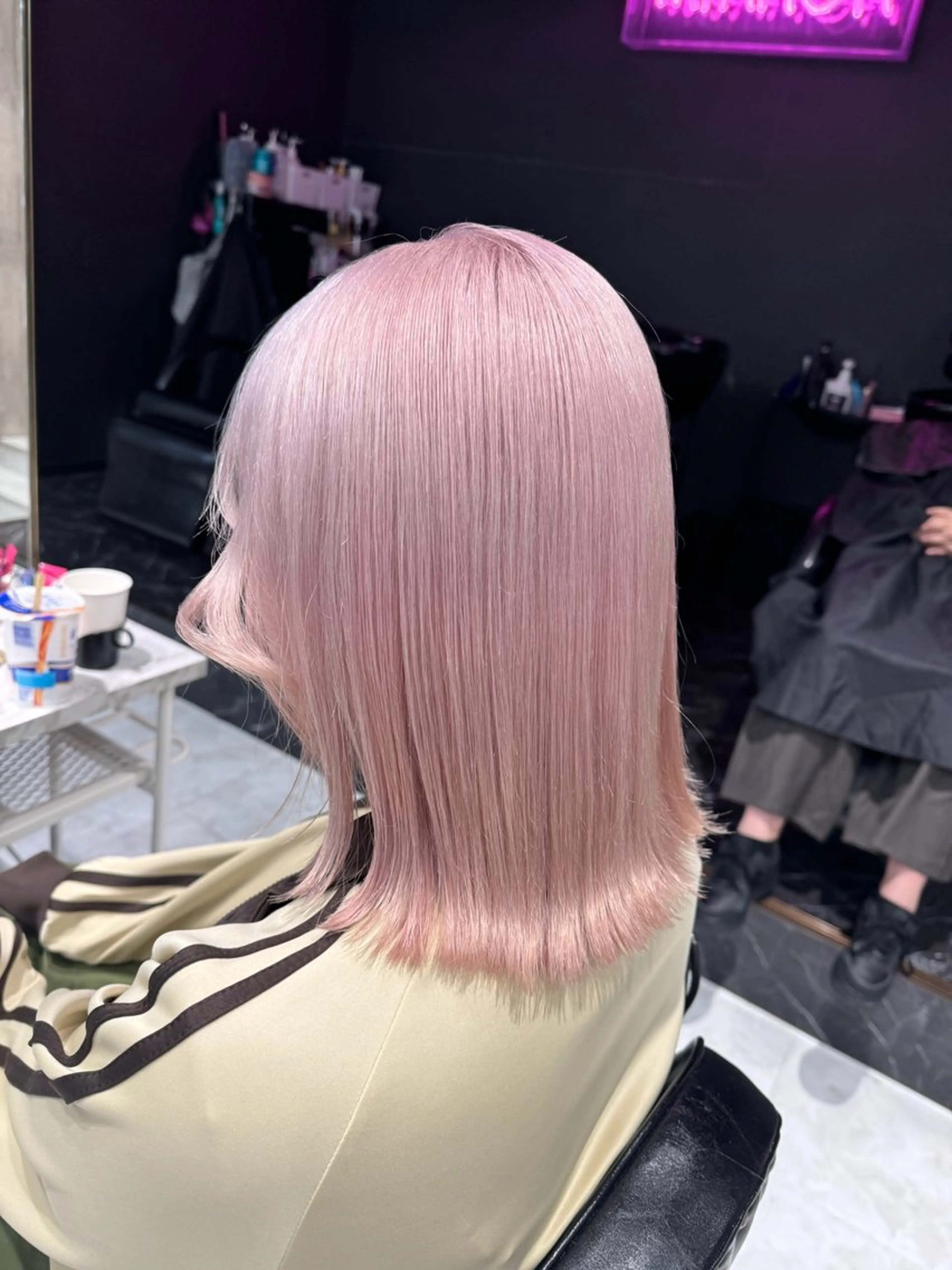 ミディアム カラー ヘアカラー トリートメント ヘアセット ハイトーンアレンジ 🦋🥀Shuriのヘアスタイル