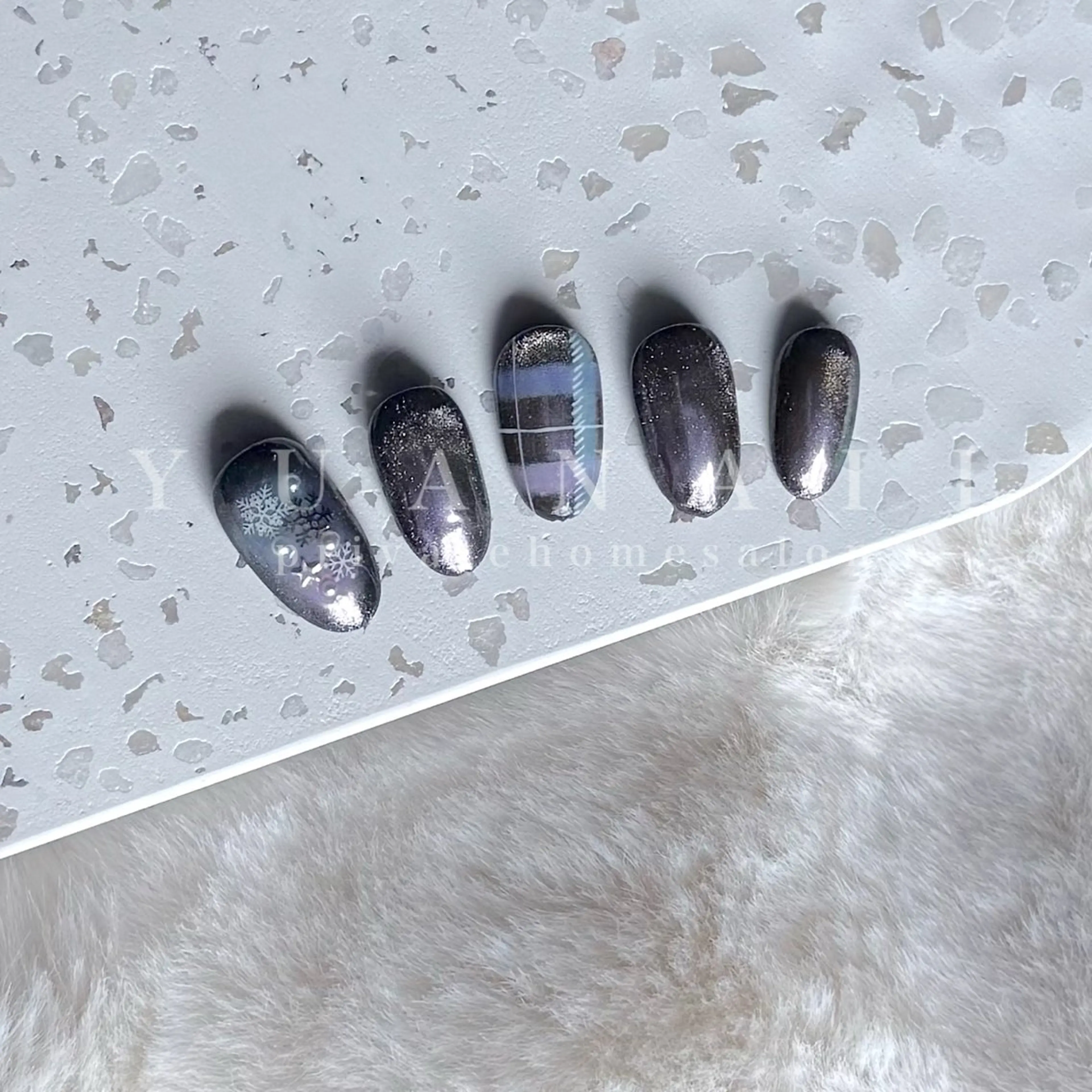 ネイル ハンドネイル YÜA NAILのネイルデザイン