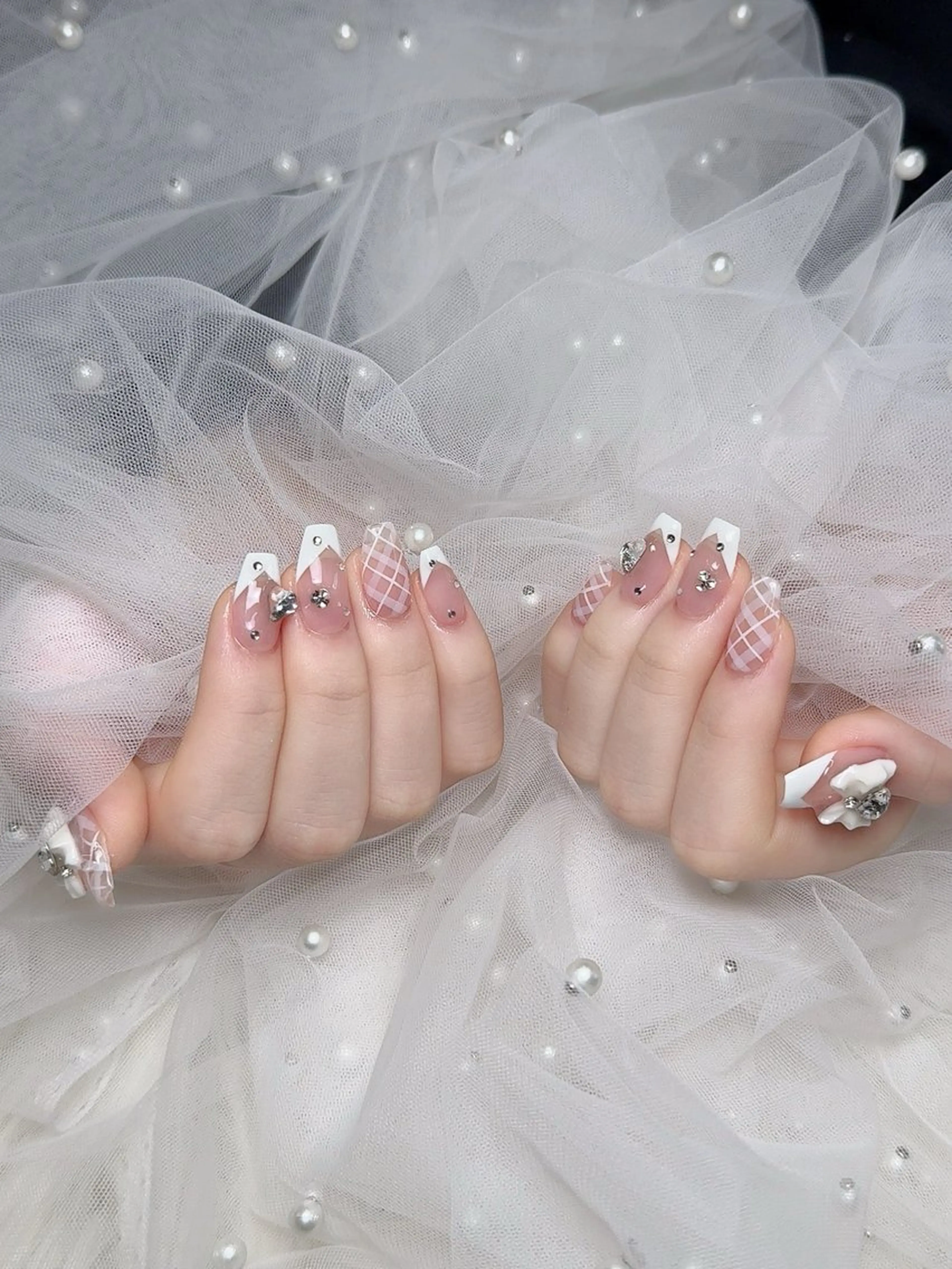 ネイル ハンドネイル ENsalon akiのネイルデザイン