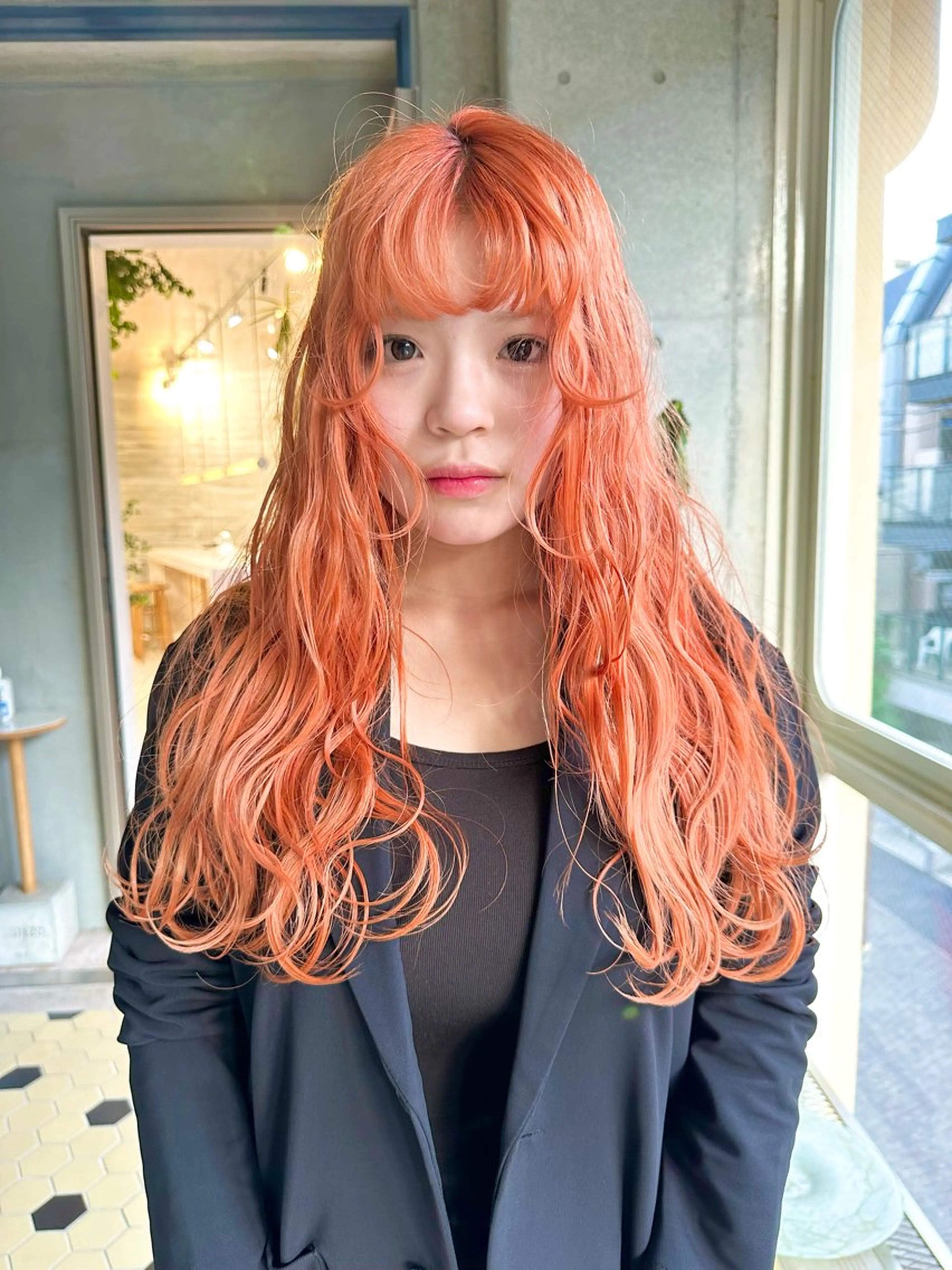 ロング カラー ヘアカラー トリートメント kai .のヘアスタイル