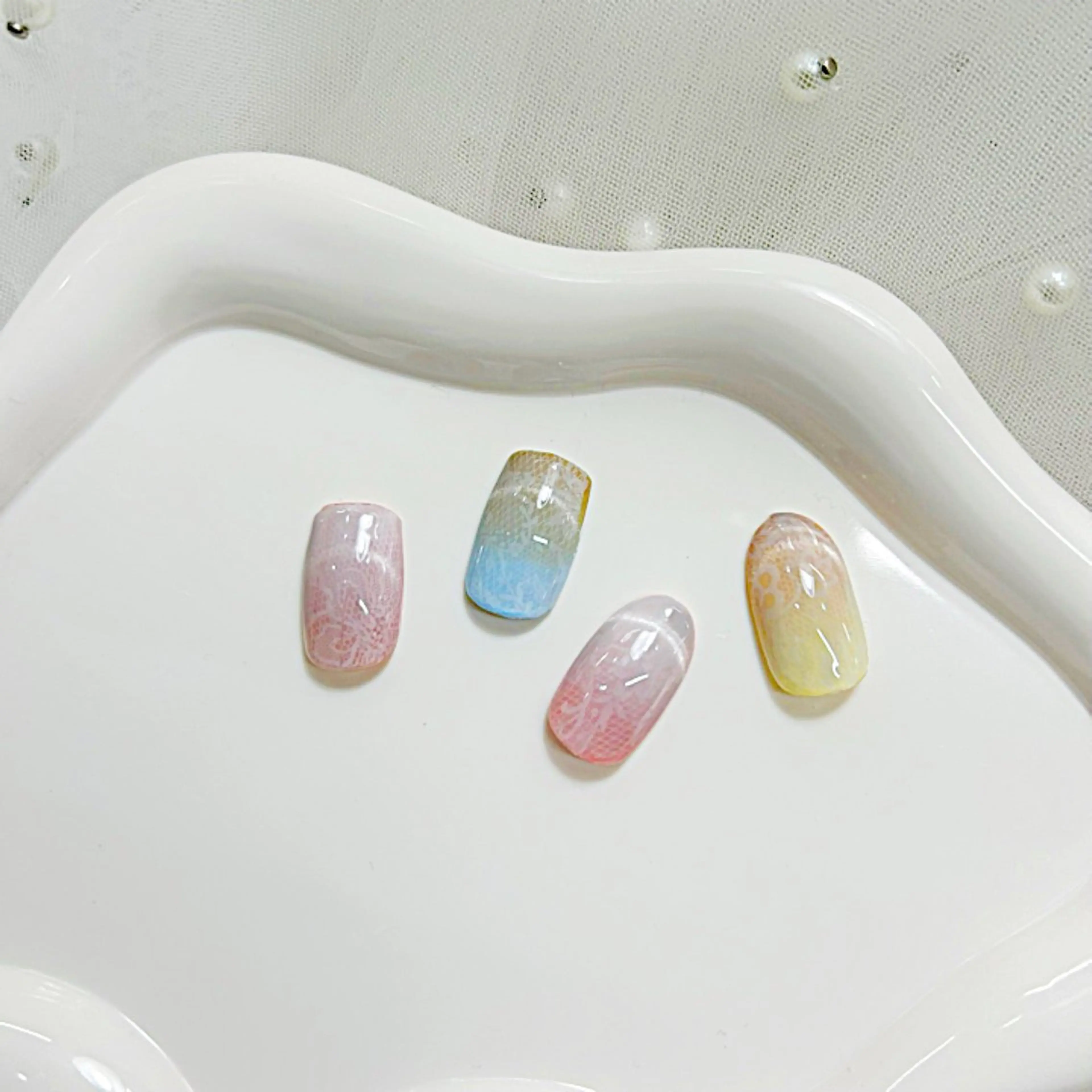 ネイル ANNE綾瀬店 eriのネイルデザイン