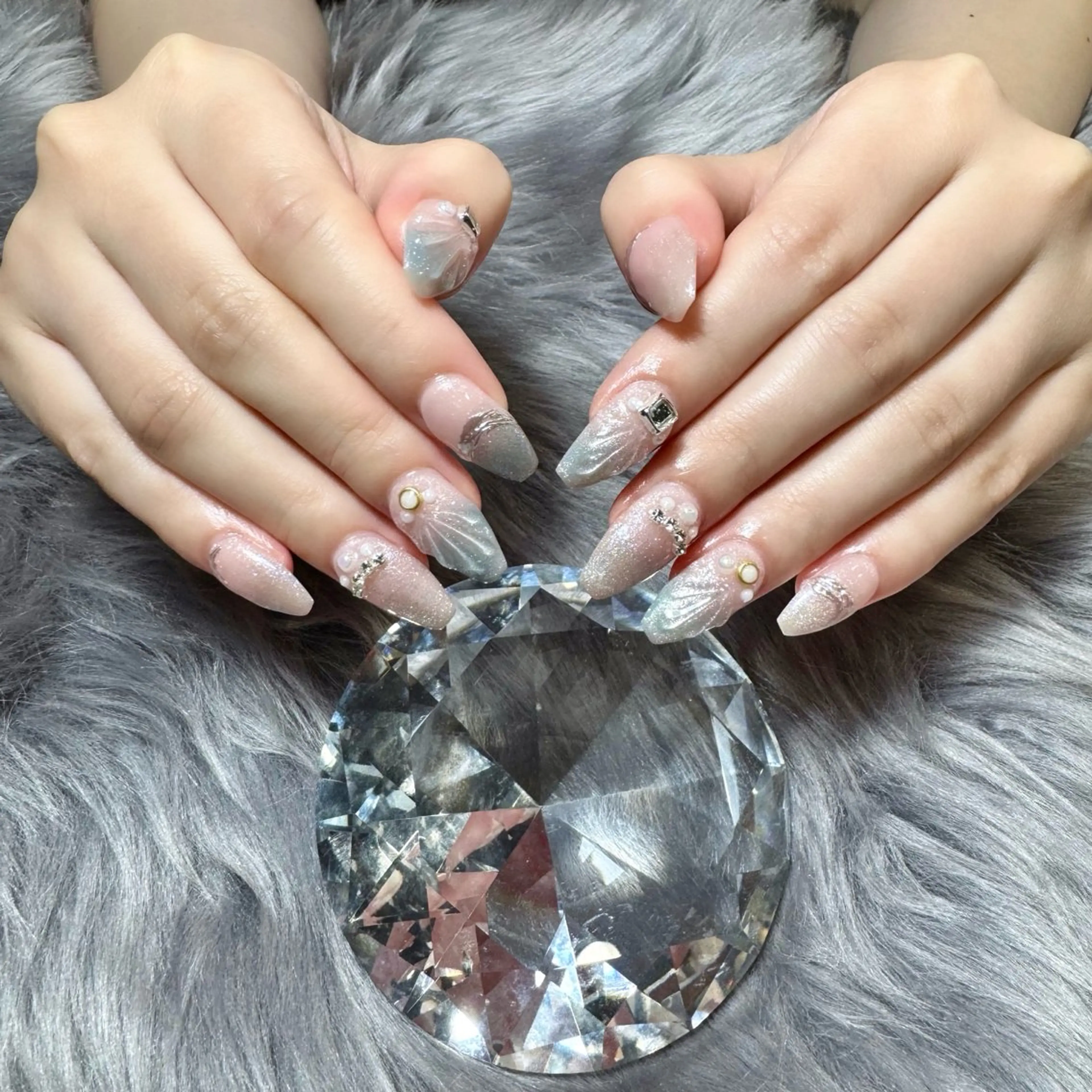 ネイル ハンドネイル Doris Nail Salonのネイルデザイン
