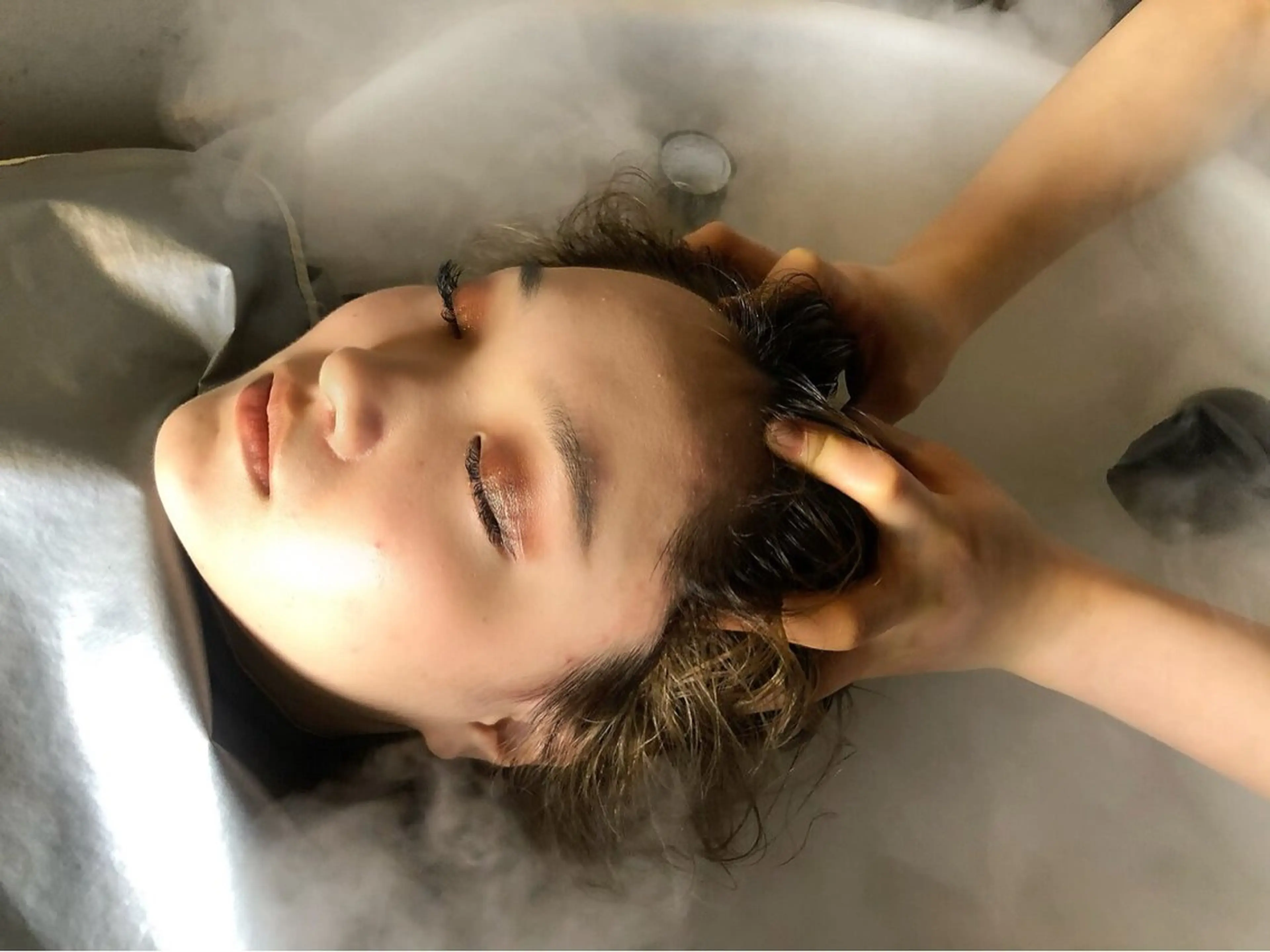 【お悩み解決メニュー】カット✖️カラー✖️Aujua髪質改善トリートメント✖️選べるアロマ30分ヘッドスパの写真