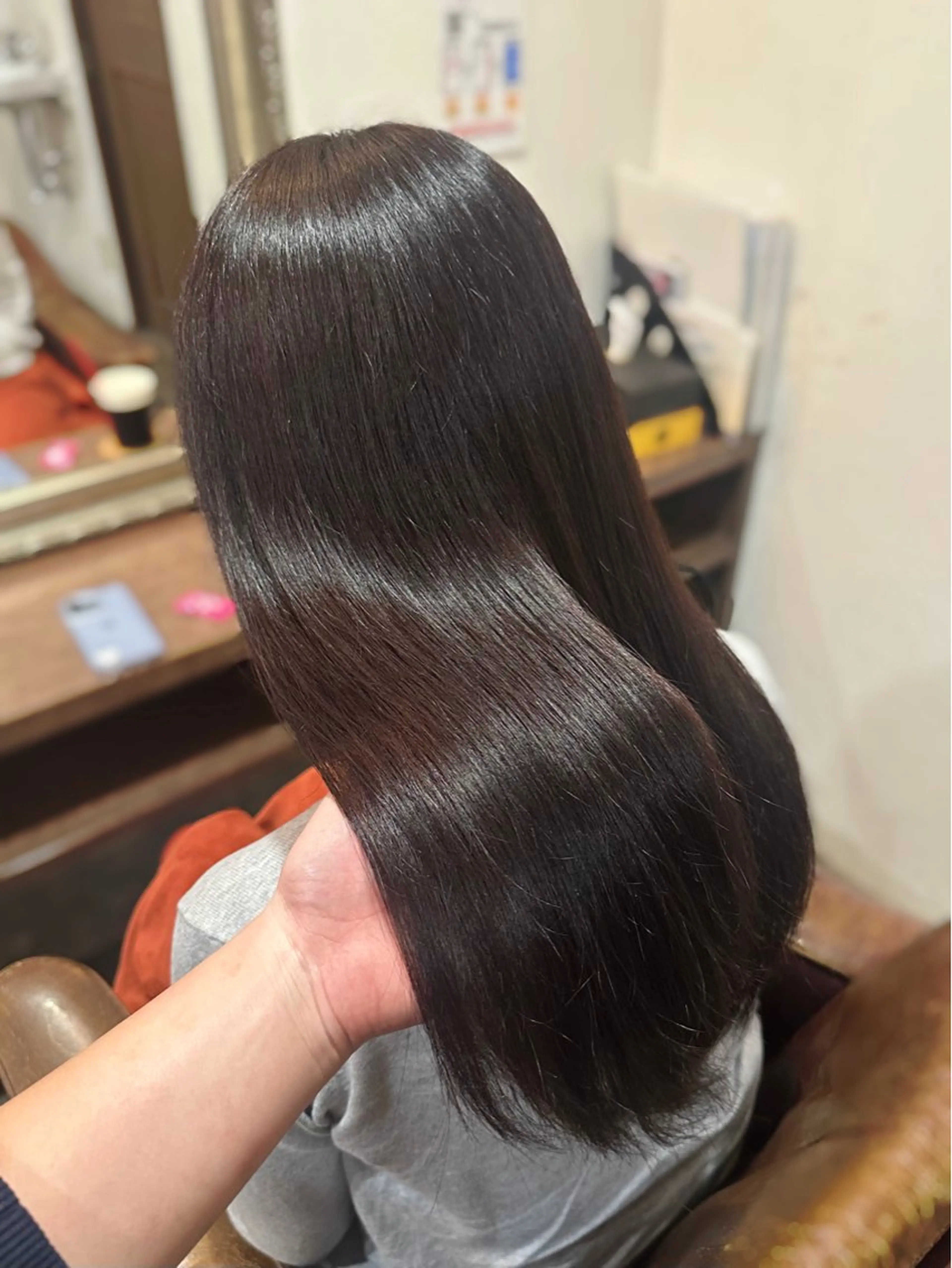 【平日限定】カット+ストレート+トリートメントの写真