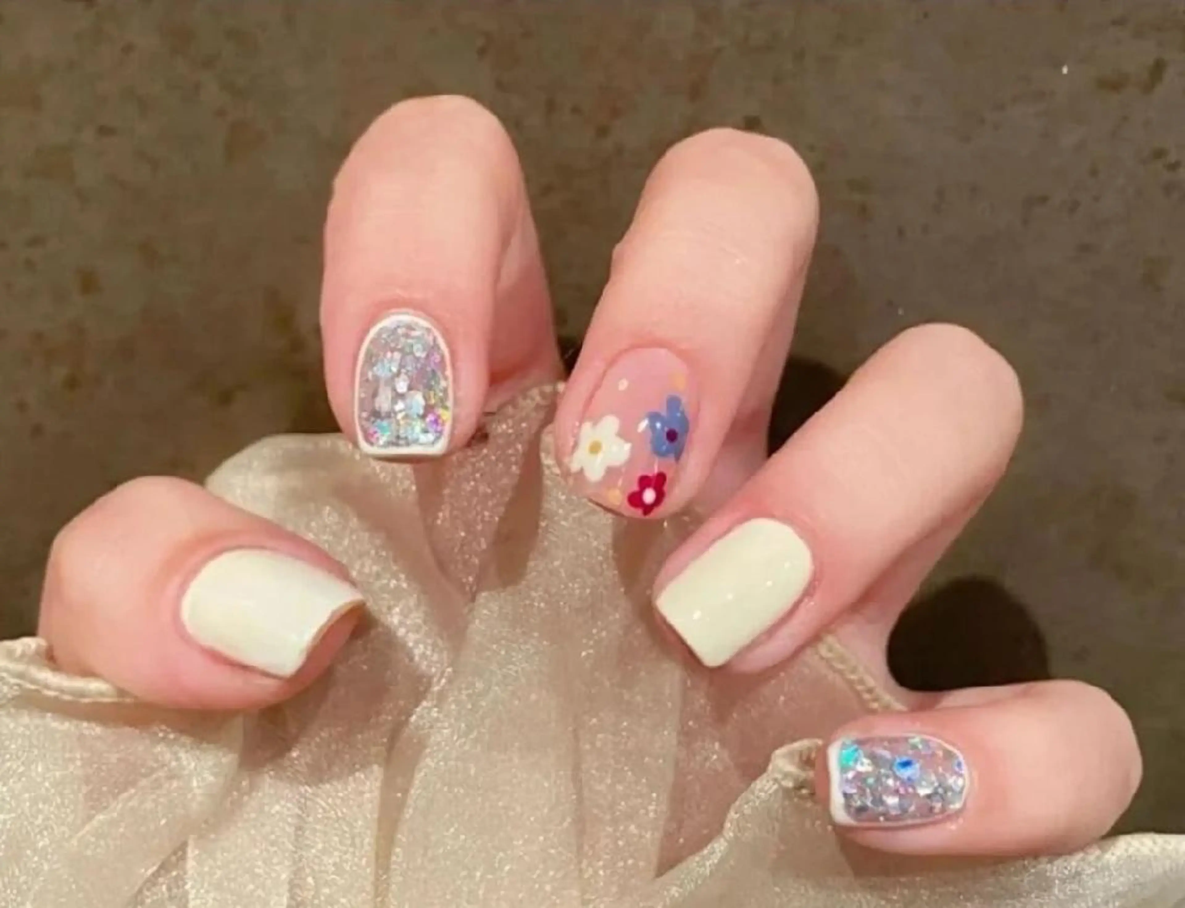 ネイル Theone栄店 田口のネイルデザイン