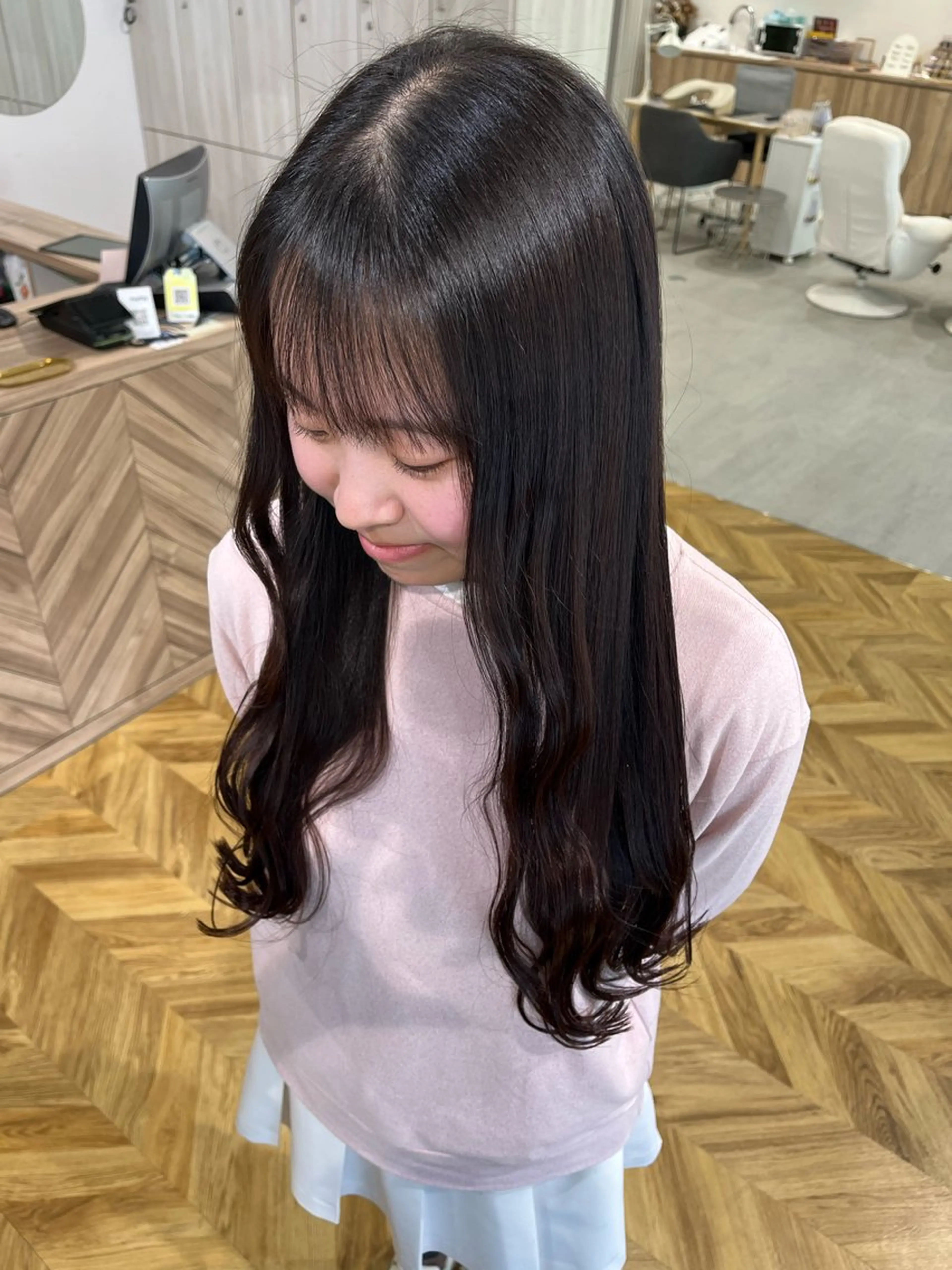 ロング 髙橋 美妃のヘアスタイル