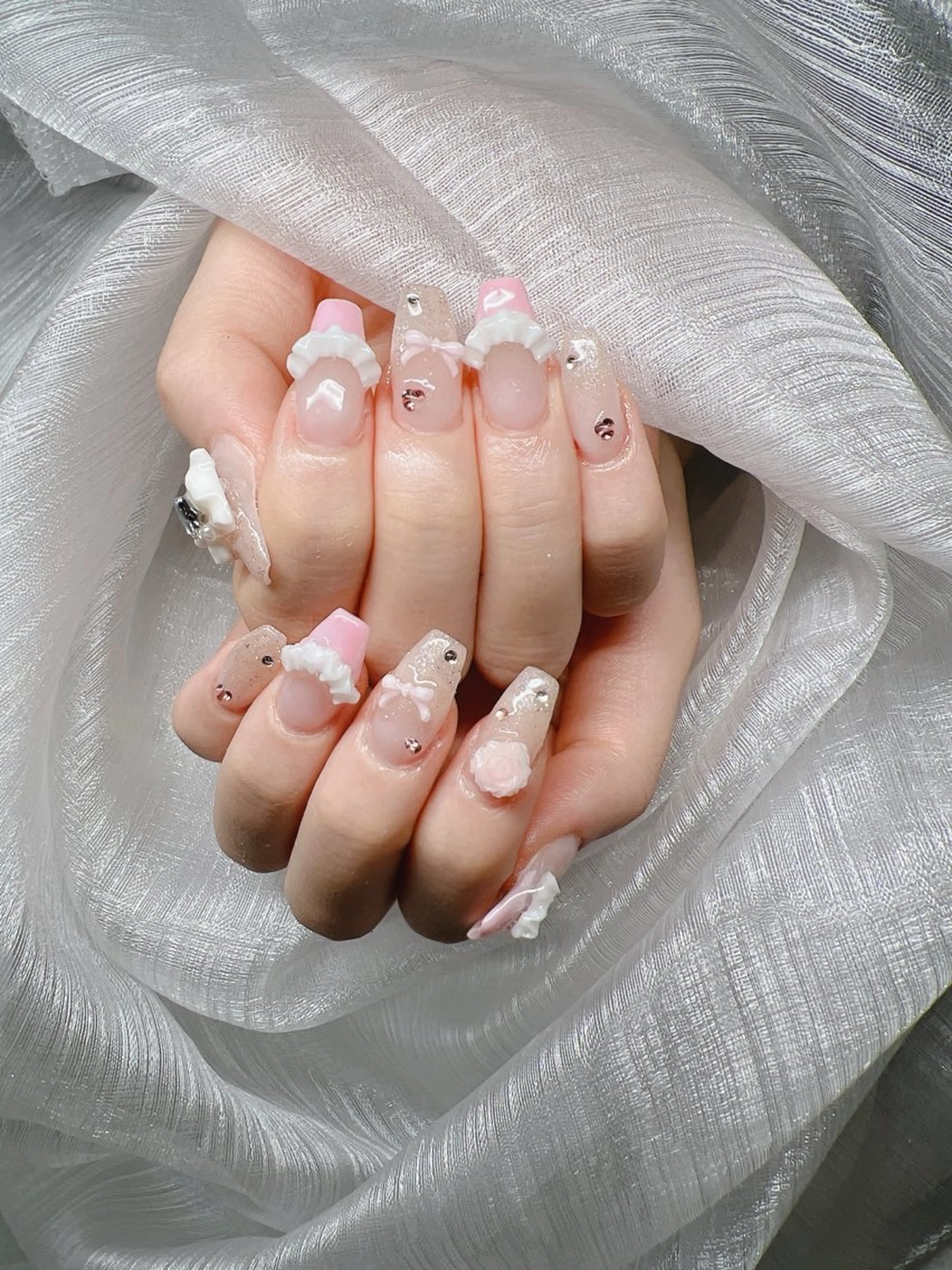 ネイル ハンドネイル Lee Nailsのネイルデザイン