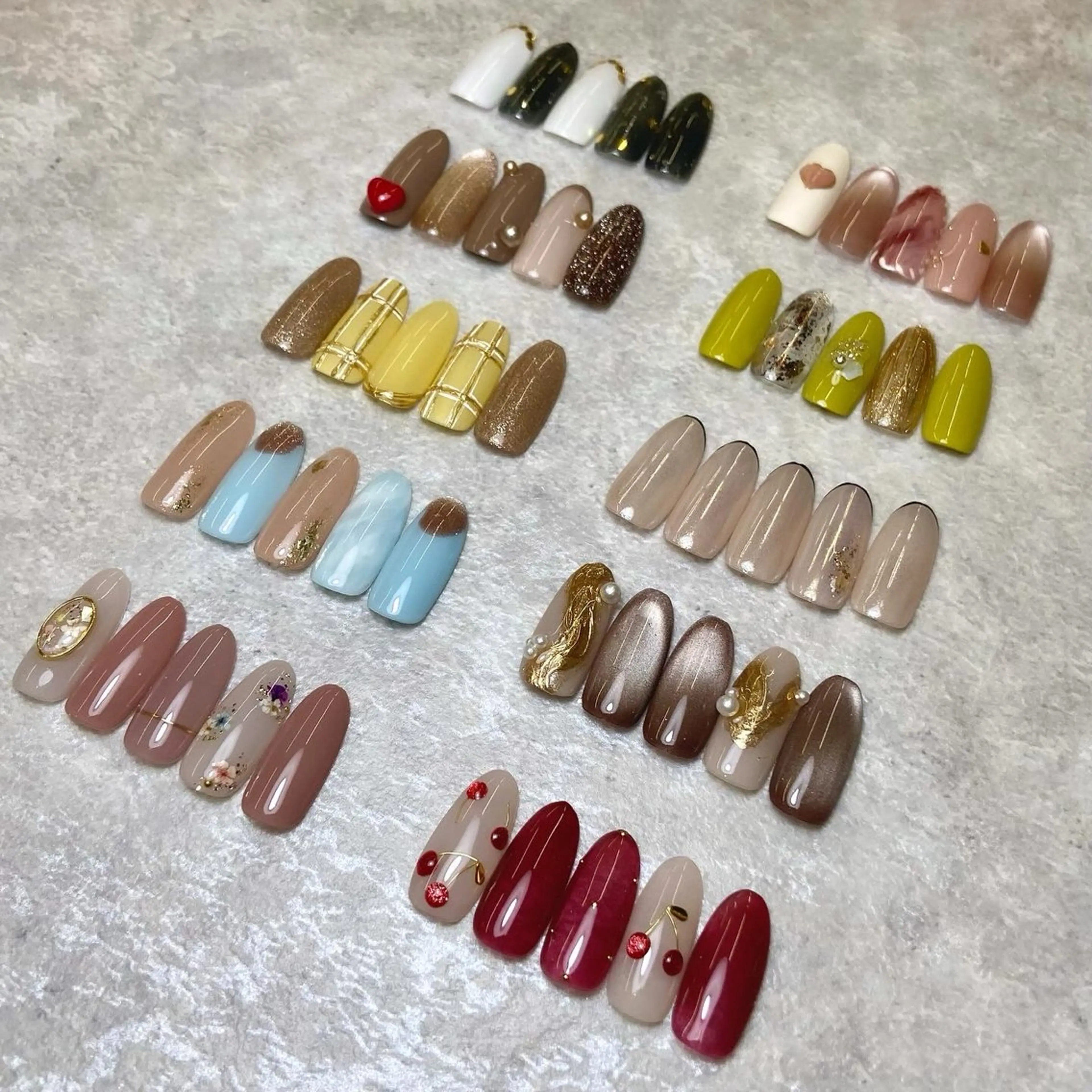 ネイル Ayane 🫧のネイルデザイン