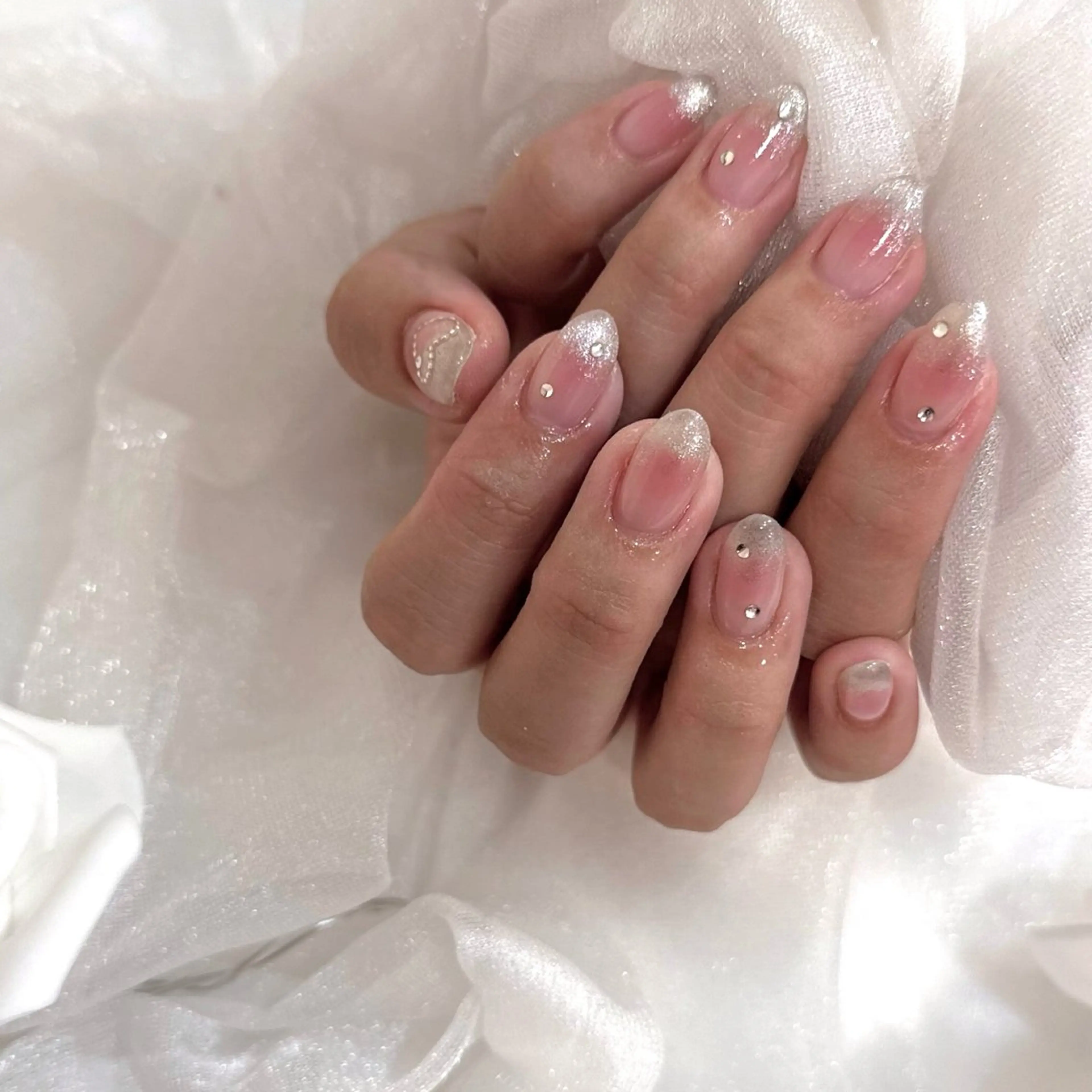 ネイル ハンドネイル SARA ♥のネイルデザイン